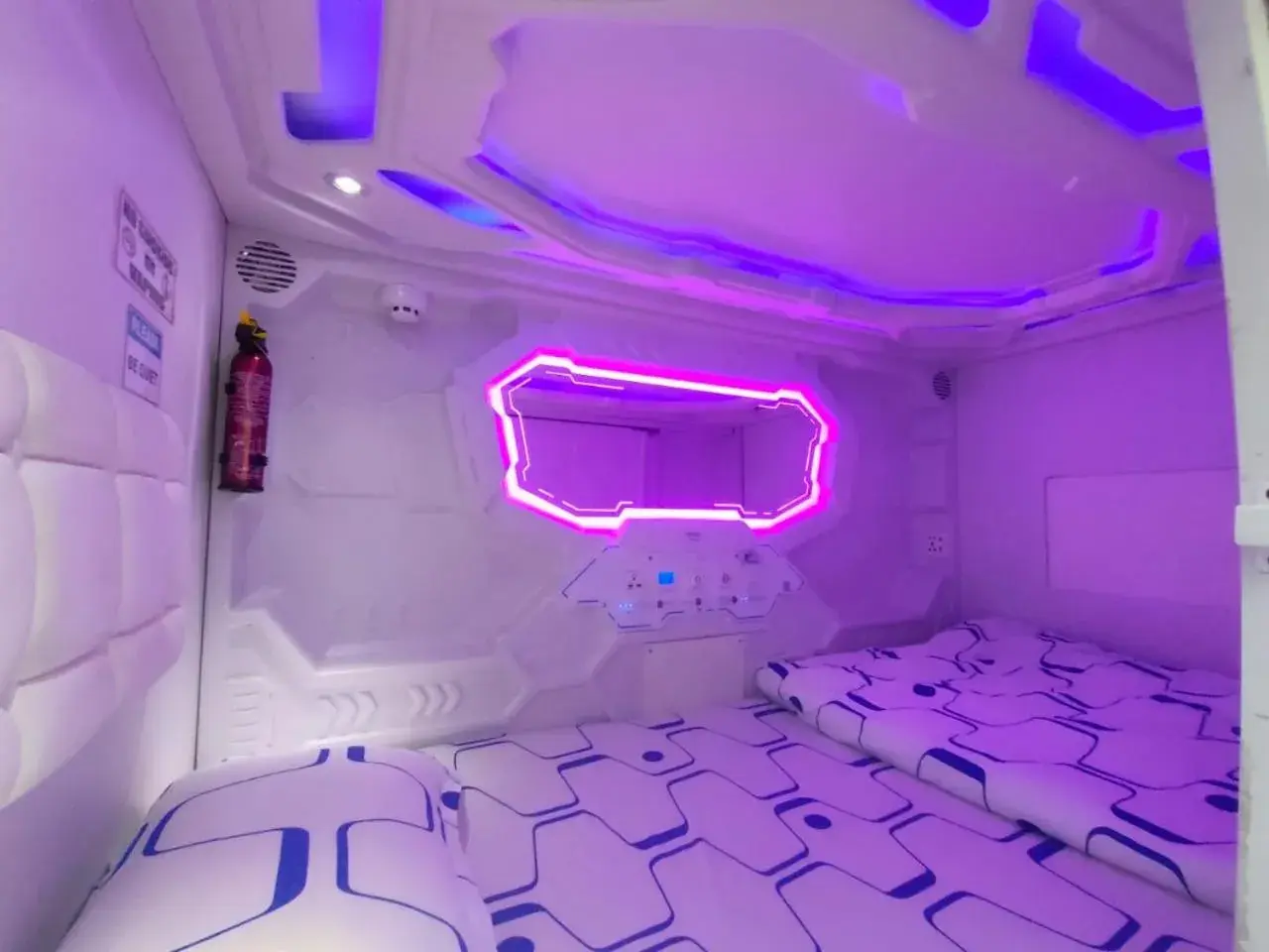 Bed in Happy Garden Bed in Happy Garden