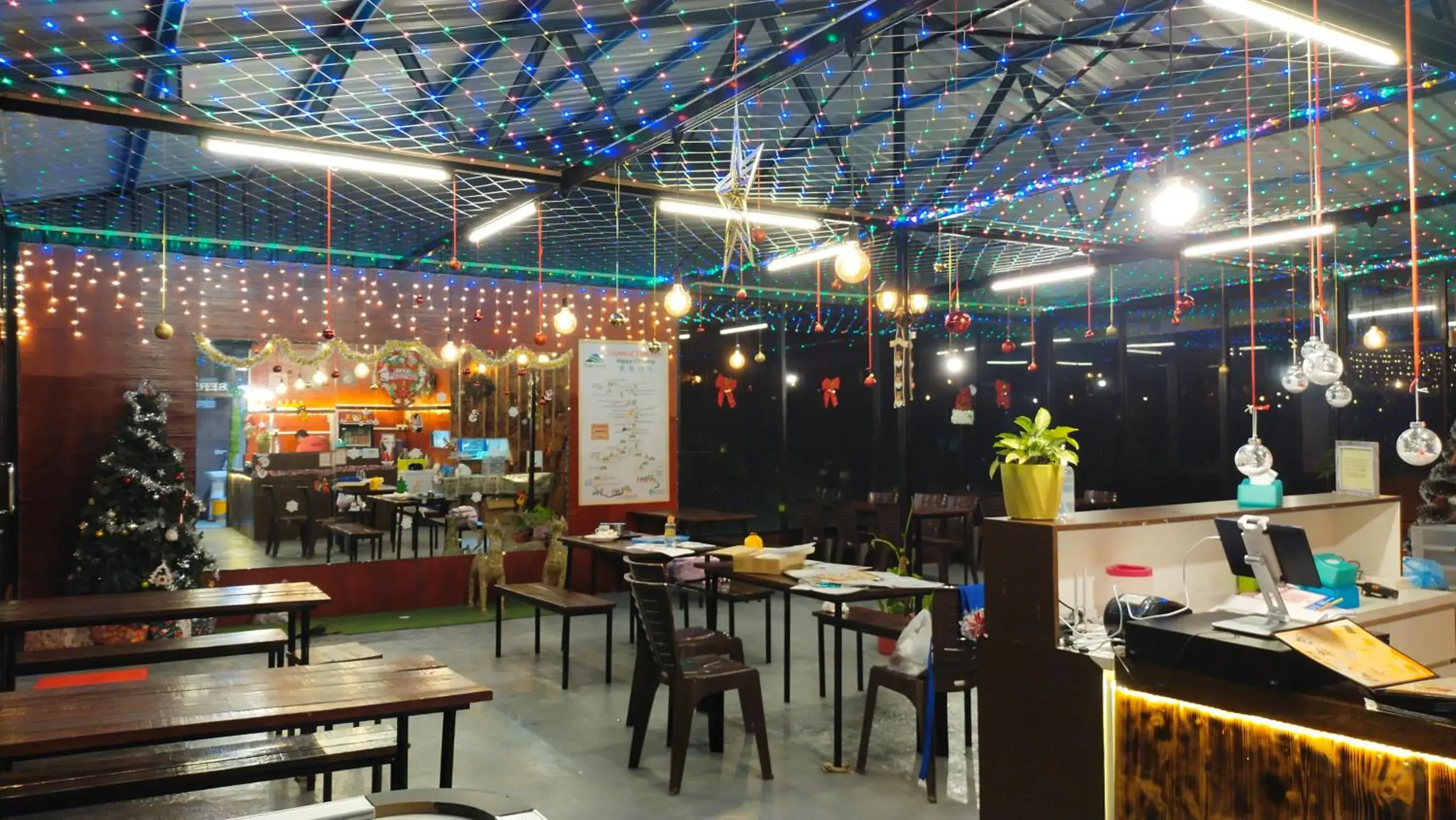 Restaurant/places to eat in Happy Garden Restaurant/places to eat in Happy Garden