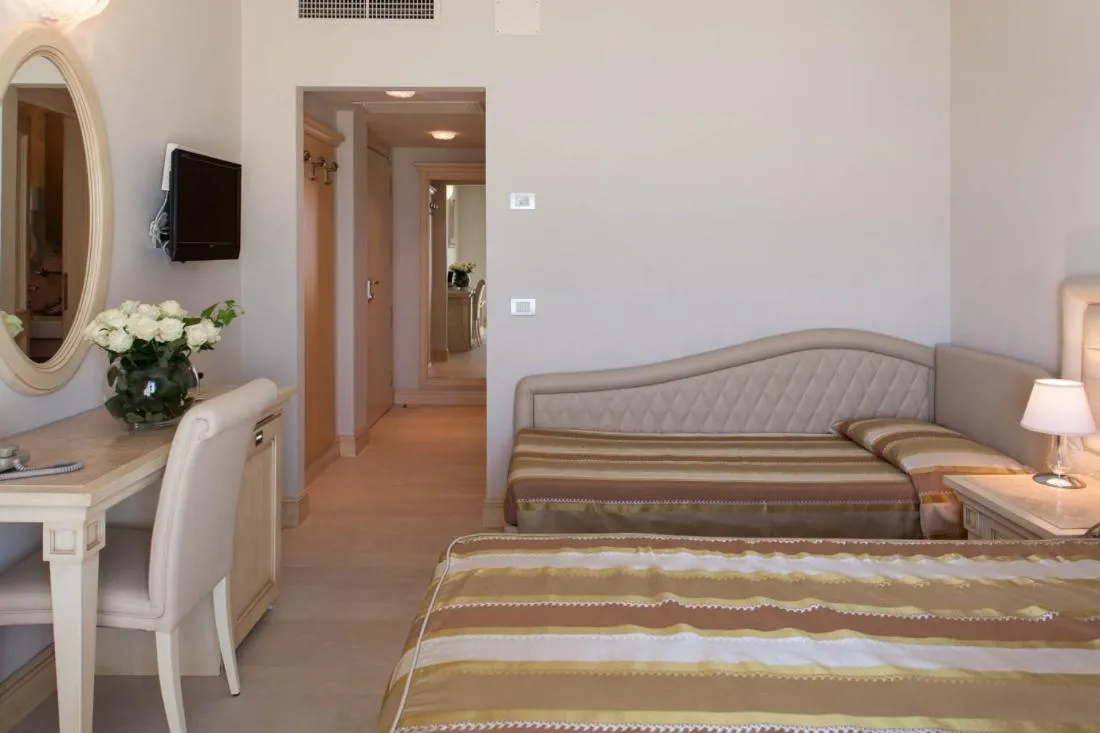 Photo of the whole room, Bed in Hotel Conchiglia