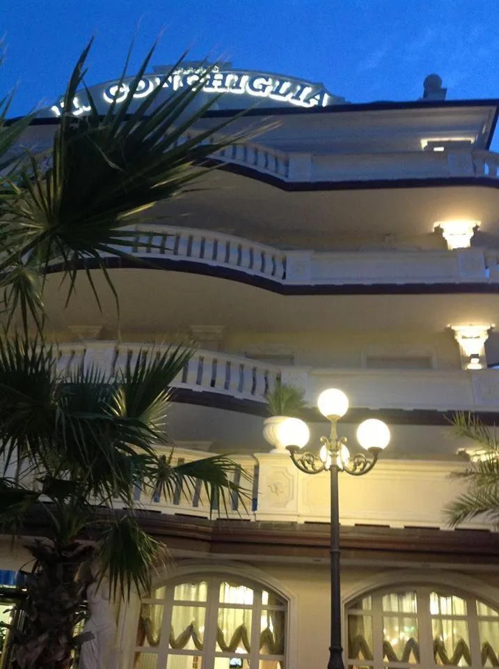 Facade/entrance in Hotel Conchiglia