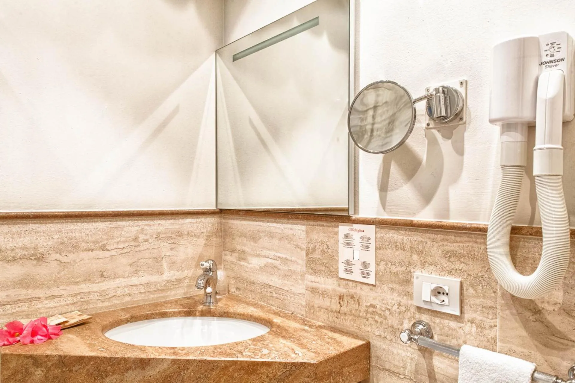 Bathroom in Hotel Conchiglia