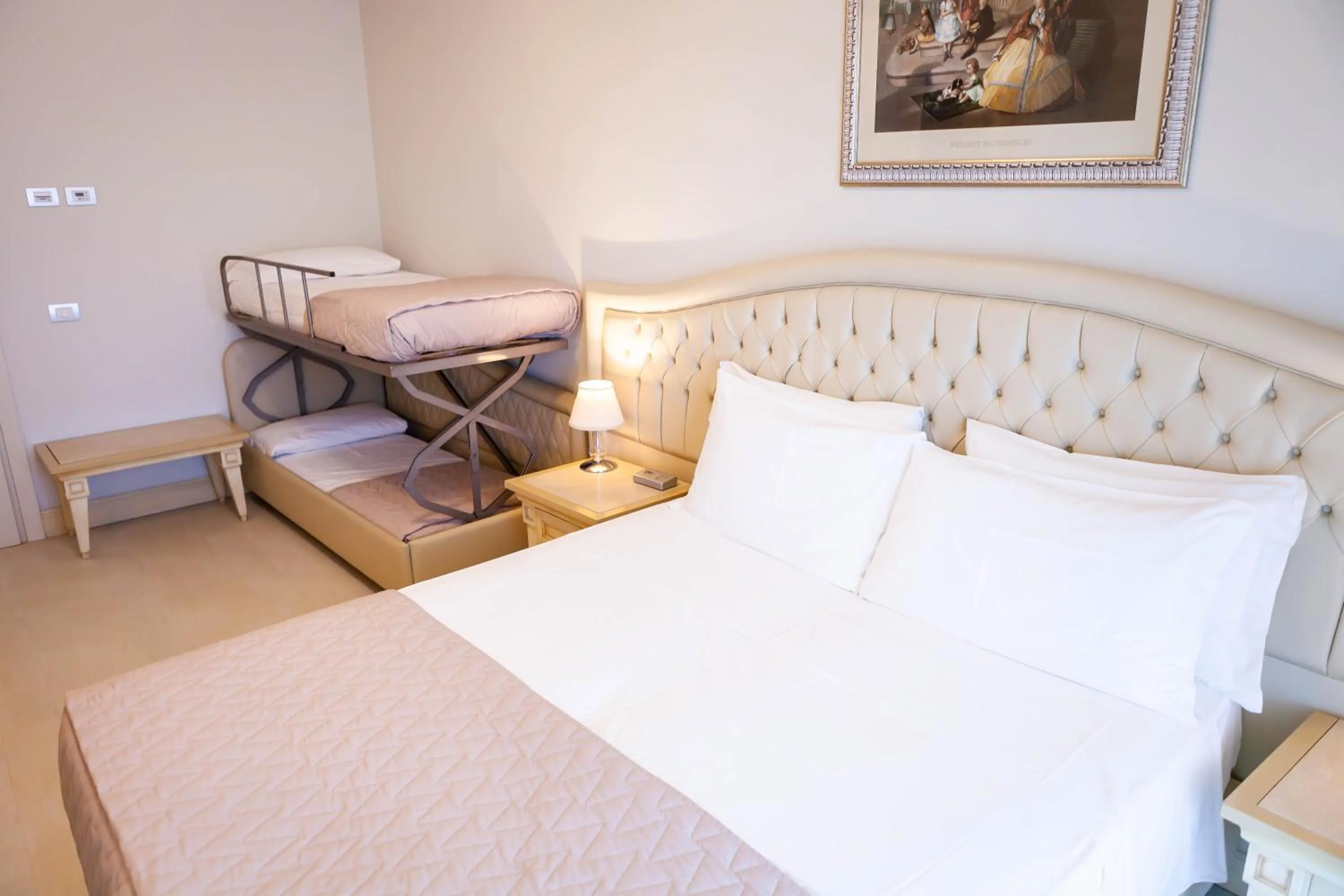 Photo of the whole room, Bed in Hotel Conchiglia