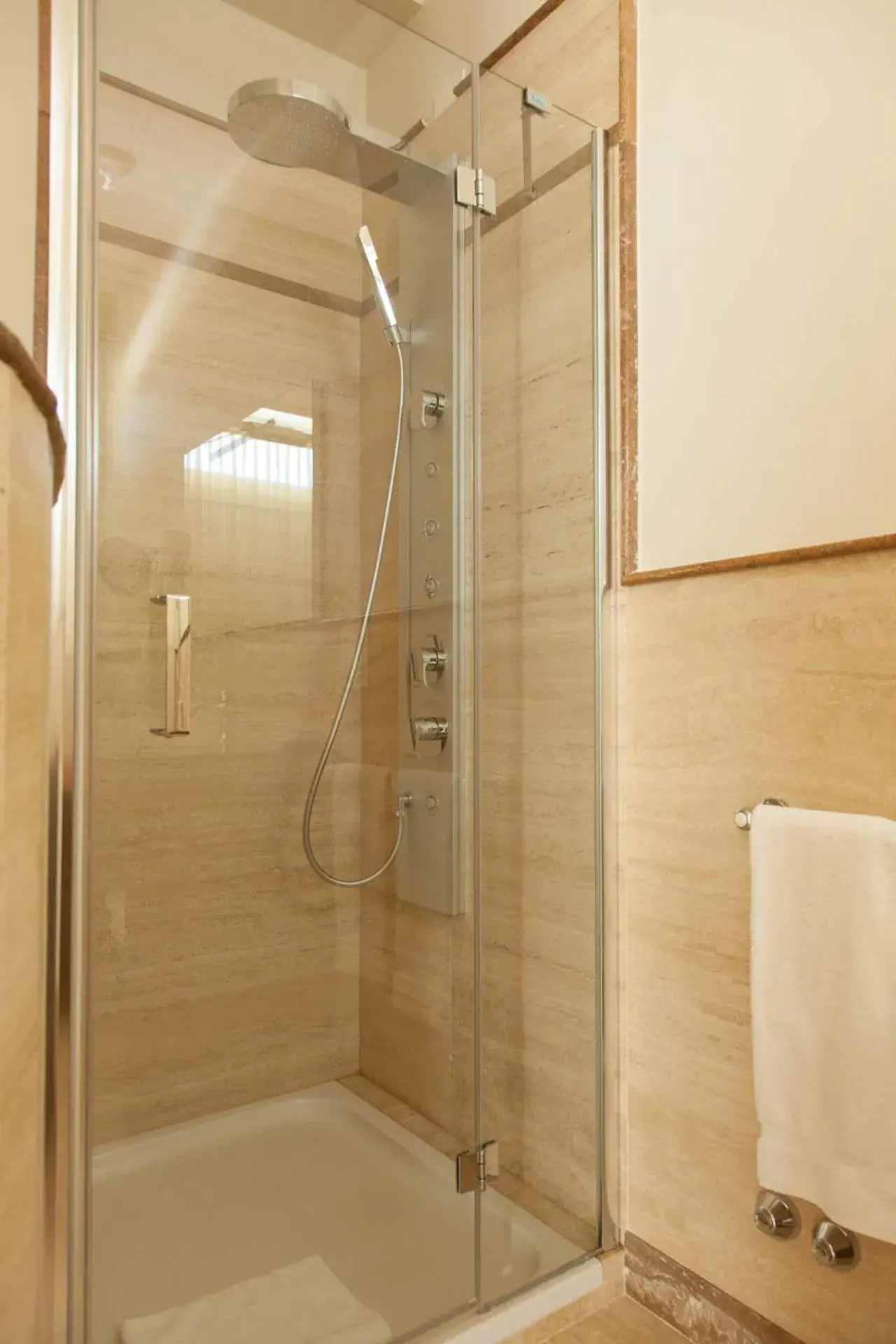 Double or Twin Room with Balcony in Hotel Conchiglia Double or Twin Room with Balcony in Hotel Conchiglia