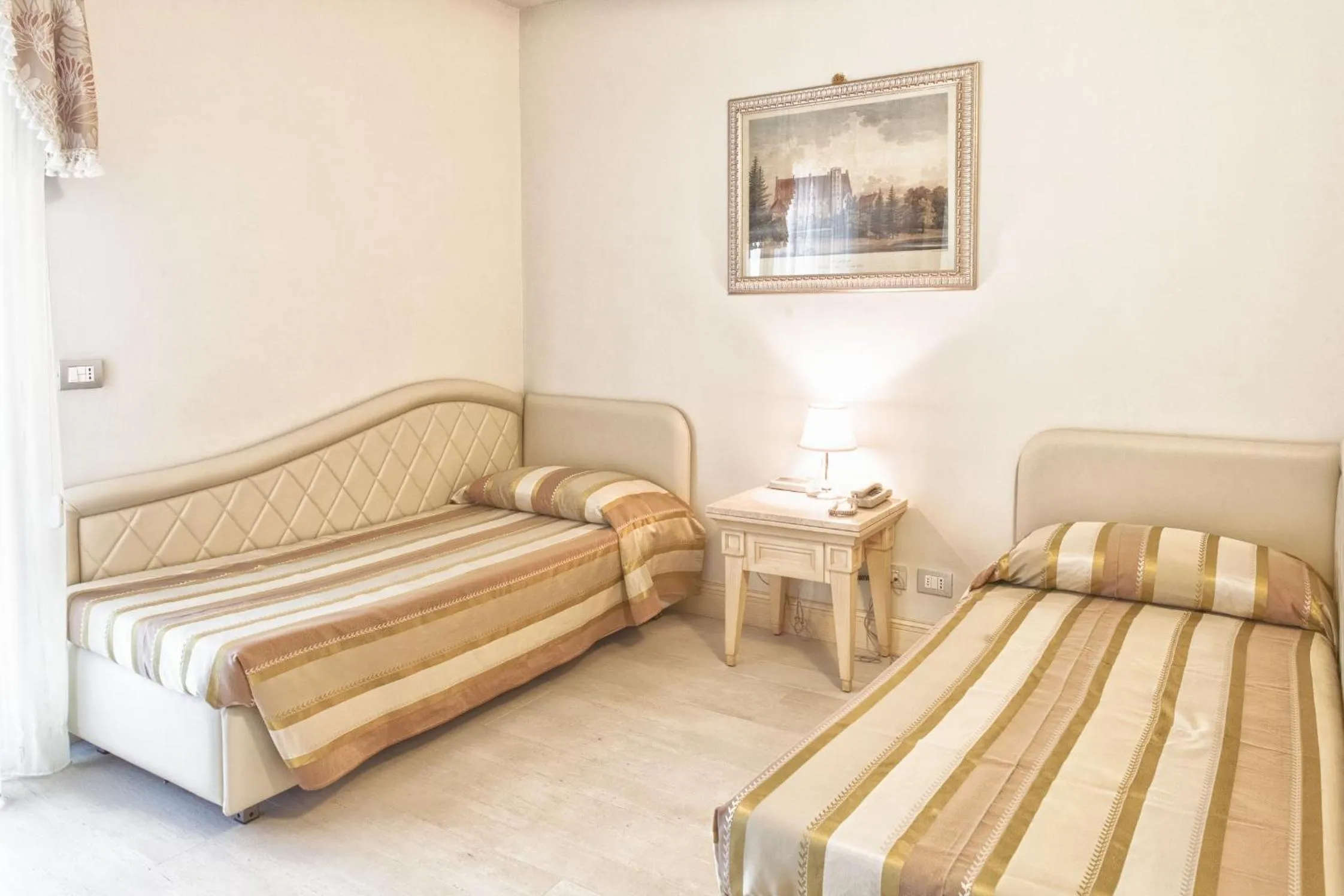 Photo of the whole room, Bed in Hotel Conchiglia