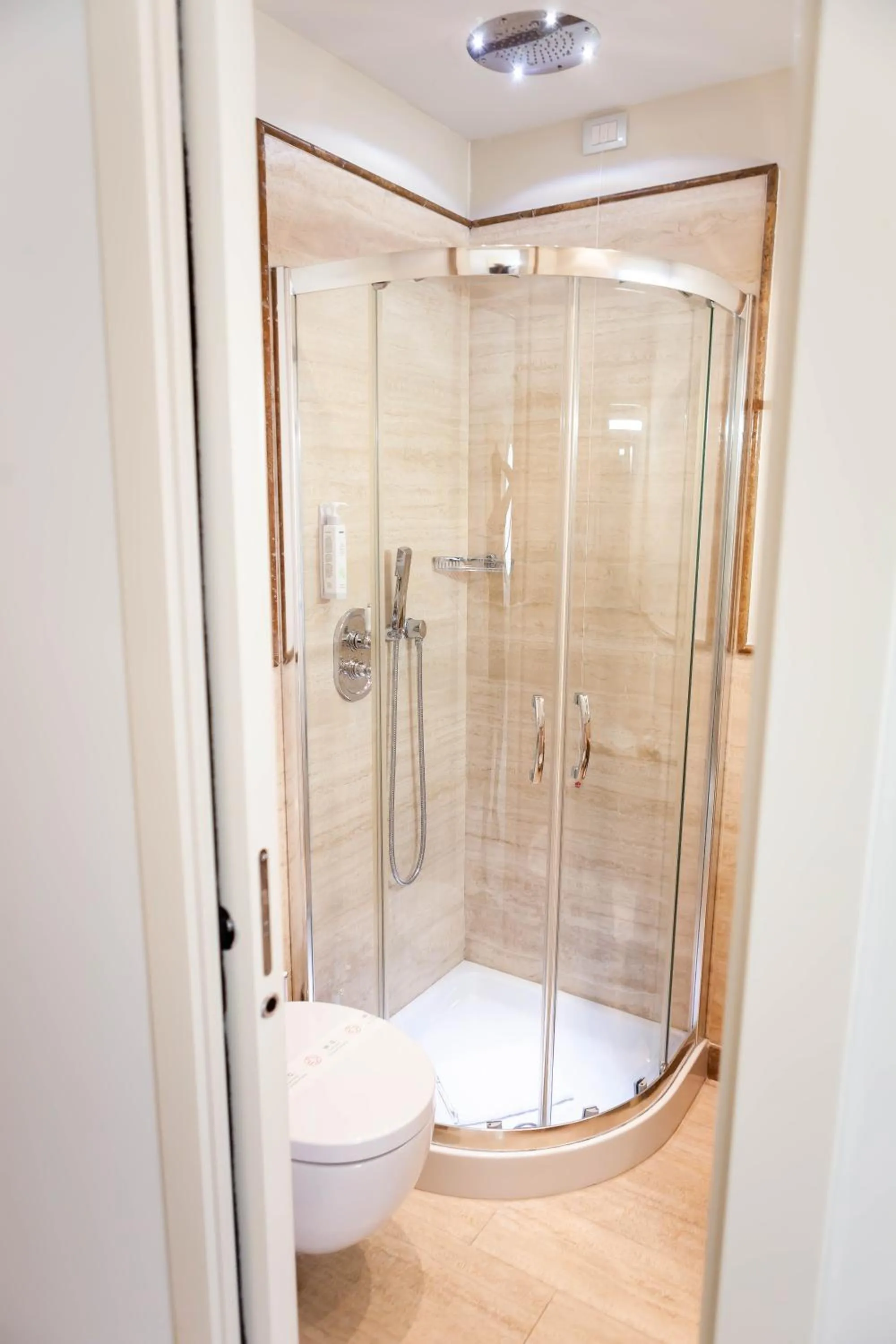 Photo of the whole room in Hotel Conchiglia