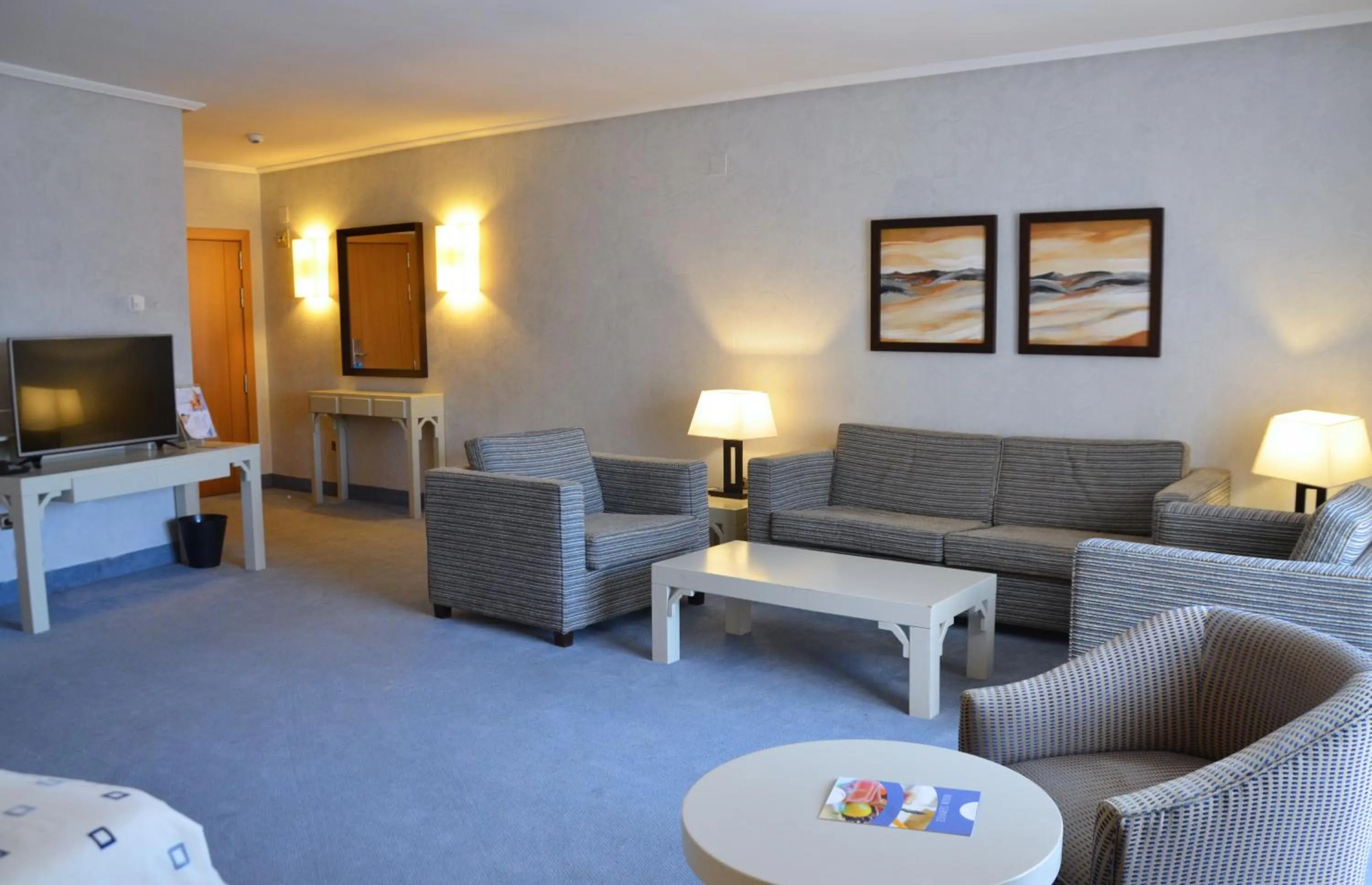 Photo of the whole room in Beatriz Toledo Auditorium & Spa