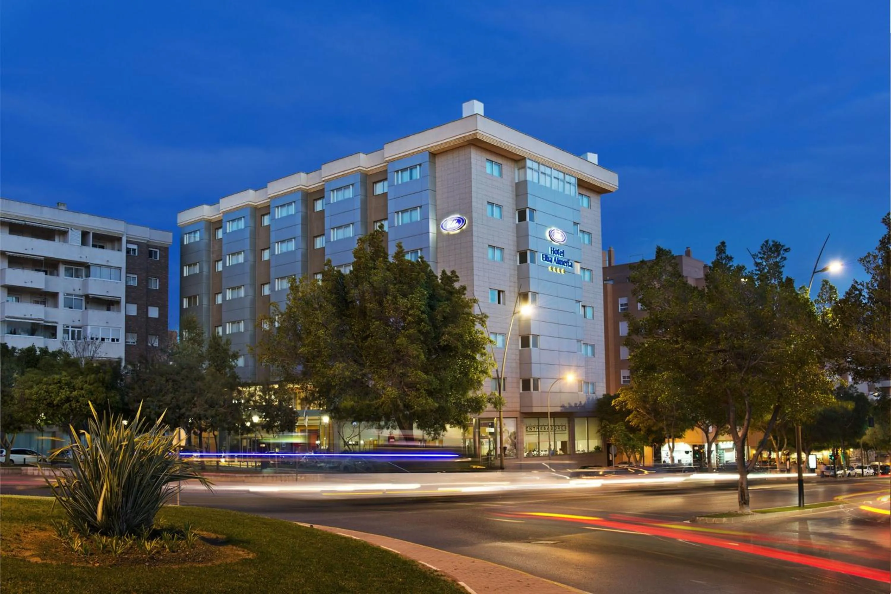 Facade/entrance in Elba Almeria Business & Convention Hotel