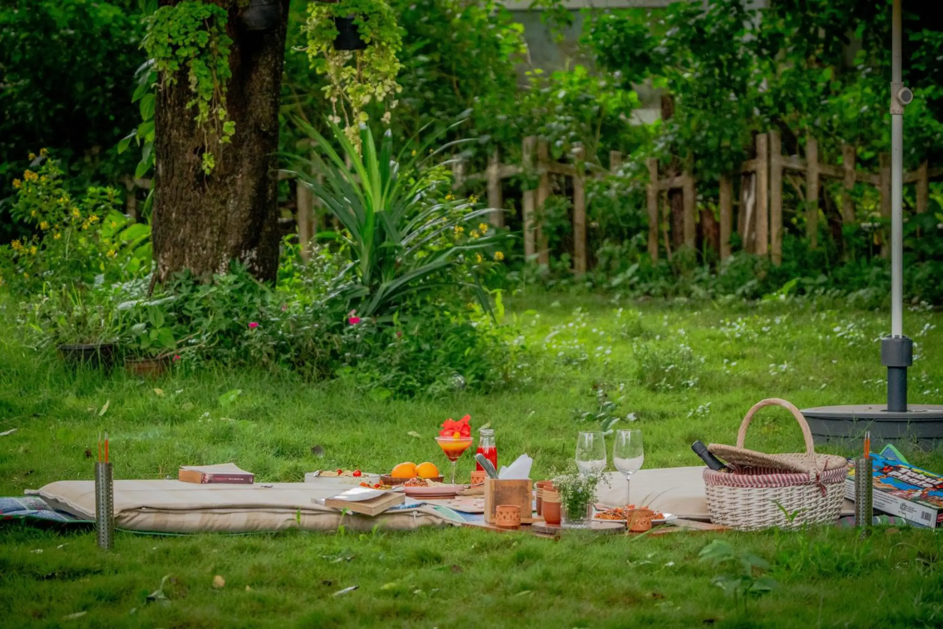 Restaurant/places to eat in Circle Restaurant/places to eat in Circle