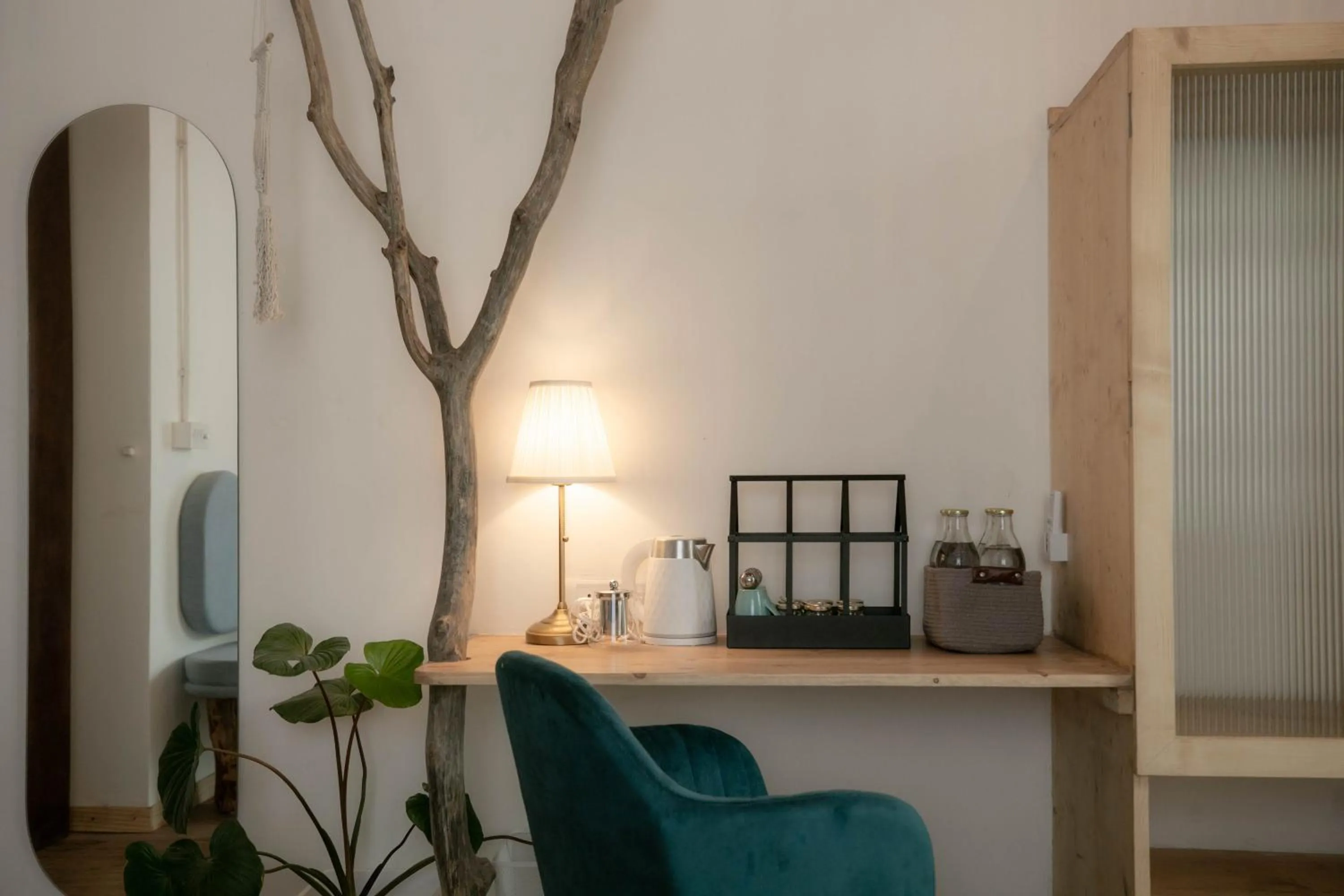 Coffee/tea facilities in Circle