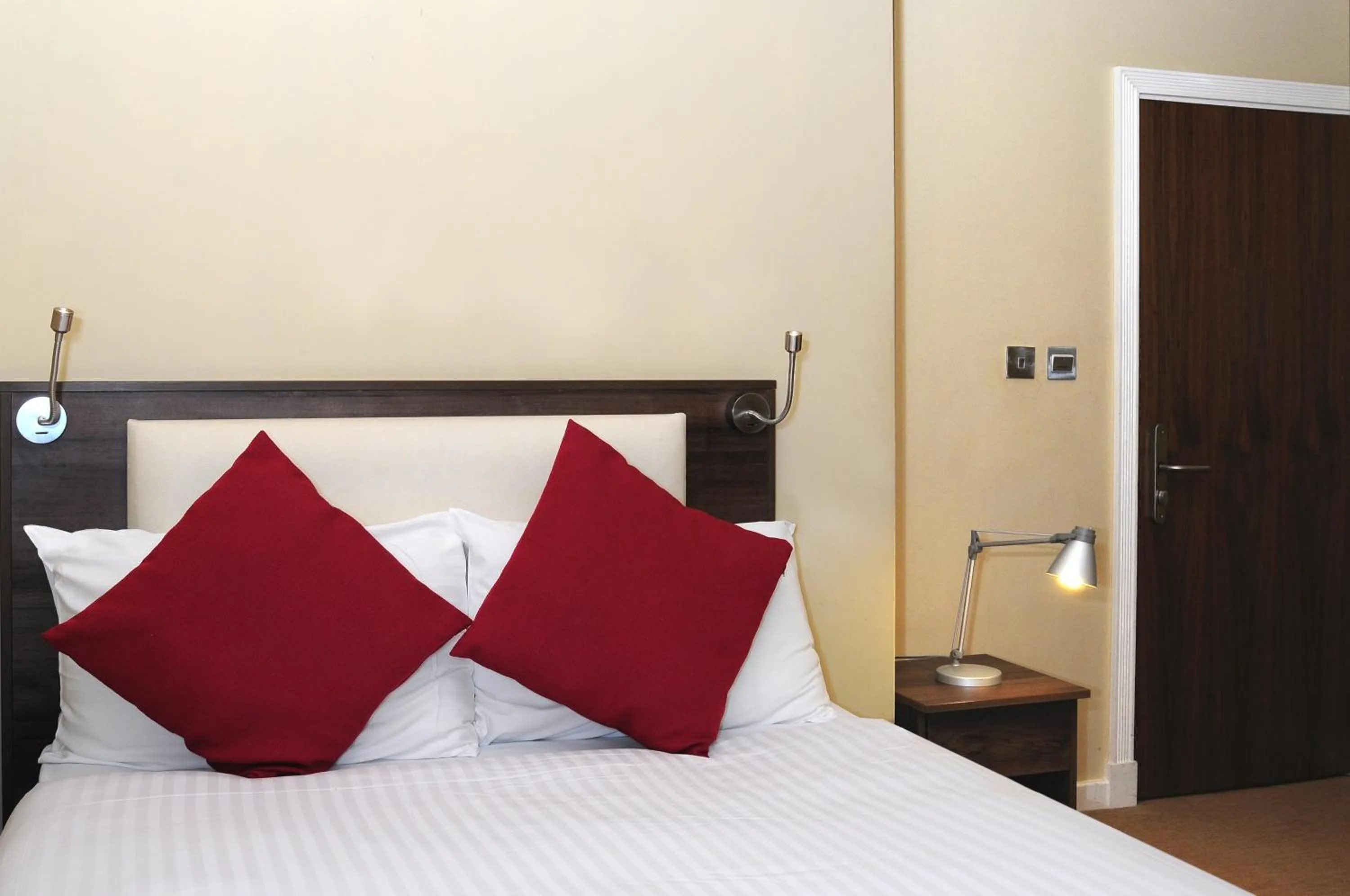Double Studio (2 Adults) in Knaresborough Boutique Apartments