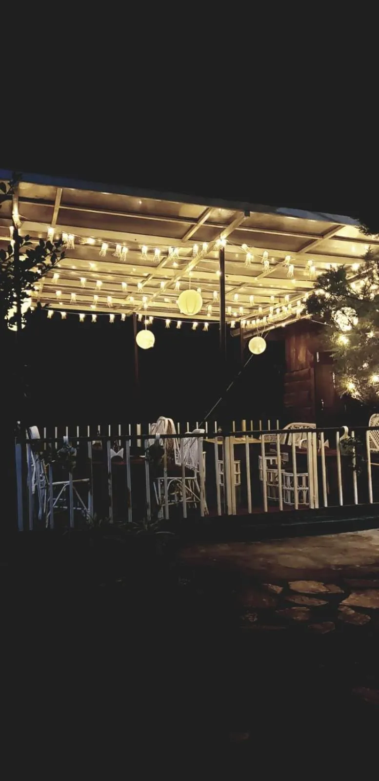 Restaurant/places to eat in The Nettle and Fern Farmstay