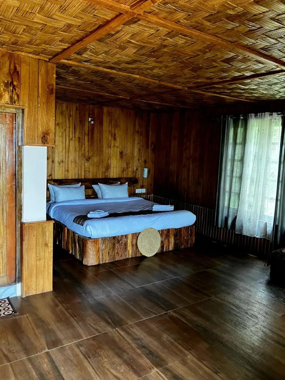 Bed in The Nettle and Fern Farmstay