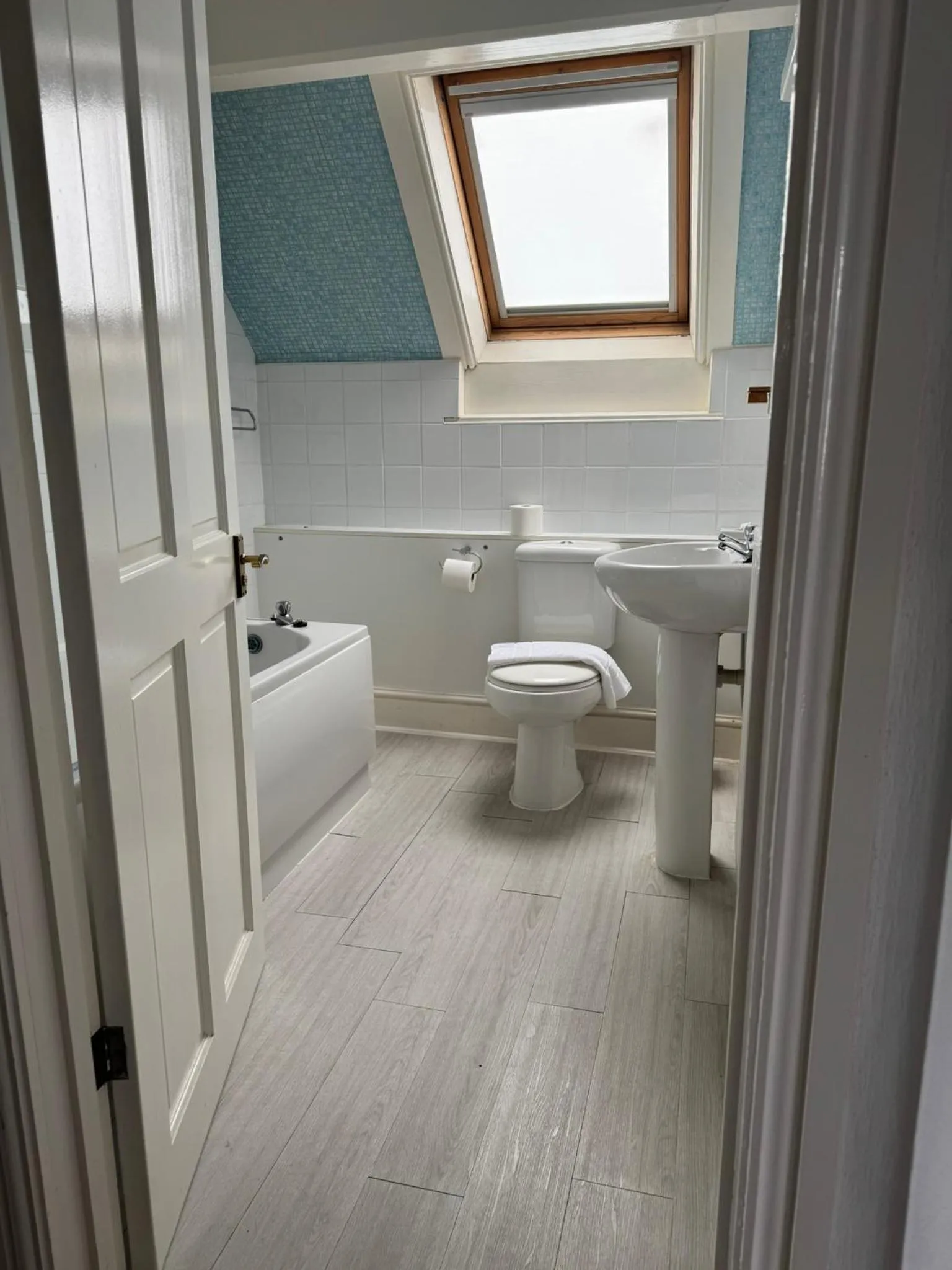 Toilet in The Calder House Hotel