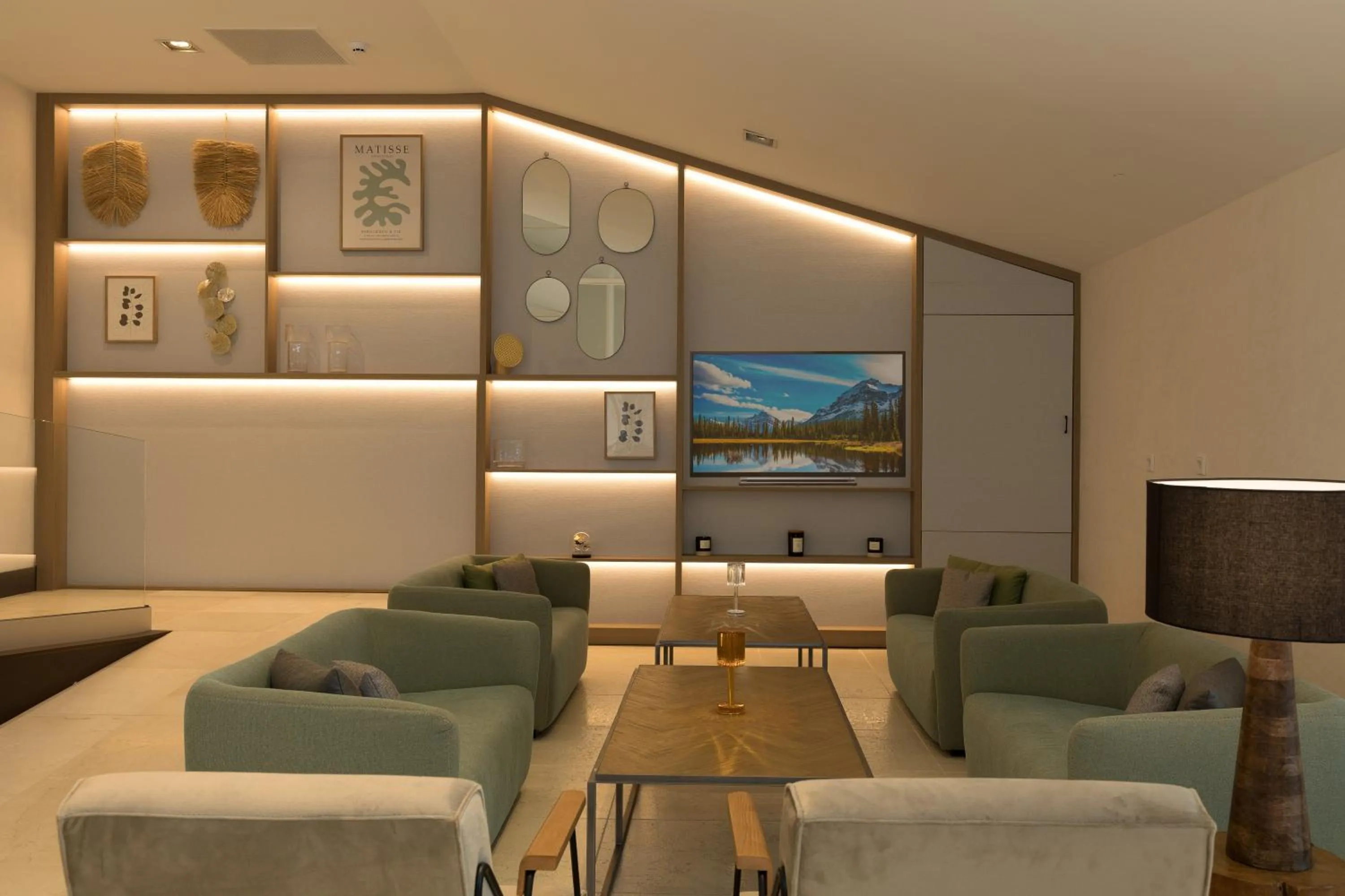 TV and multimedia in Hotel Encinar de Sotogrande