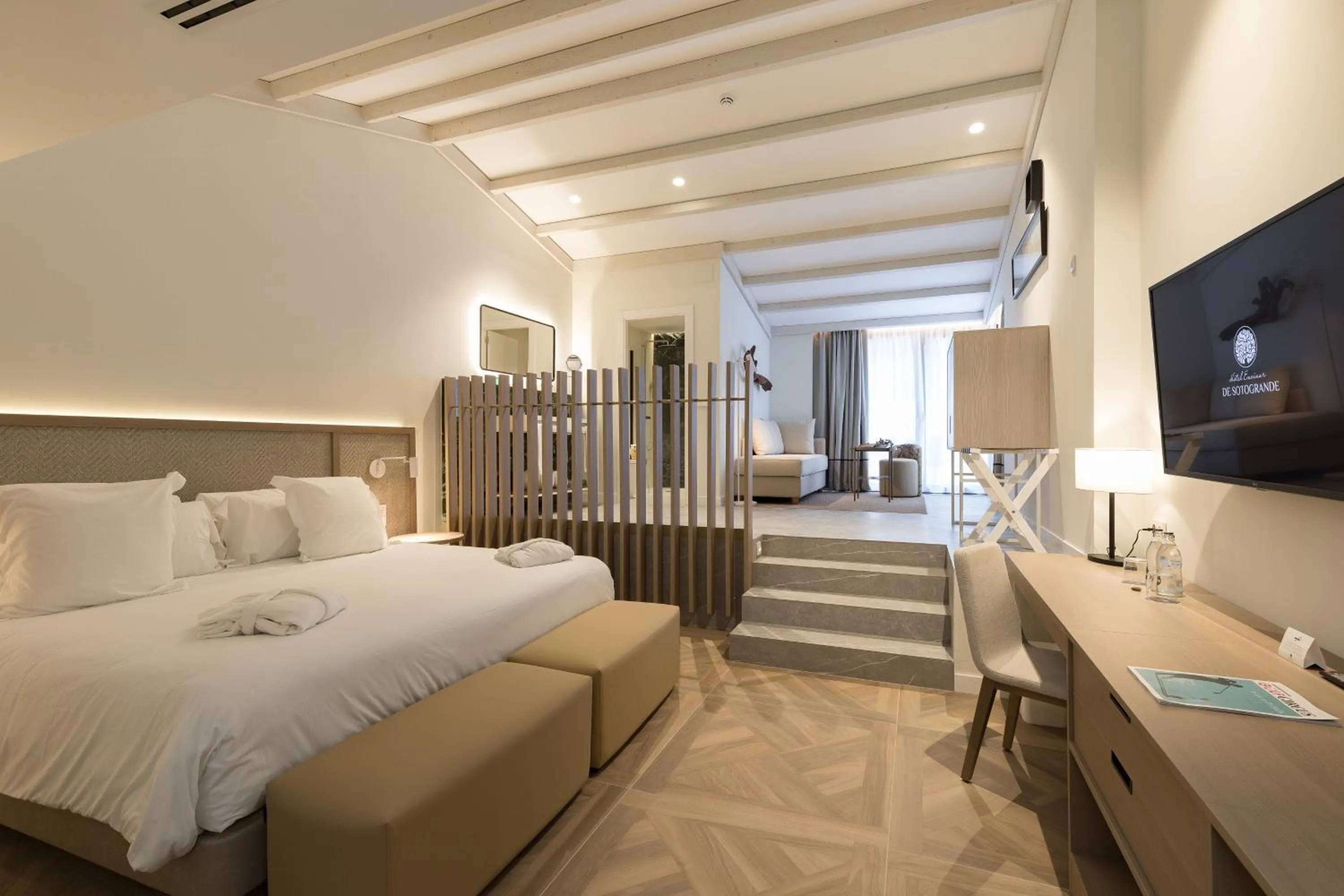 Photo of the whole room, Bed in Hotel Encinar de Sotogrande