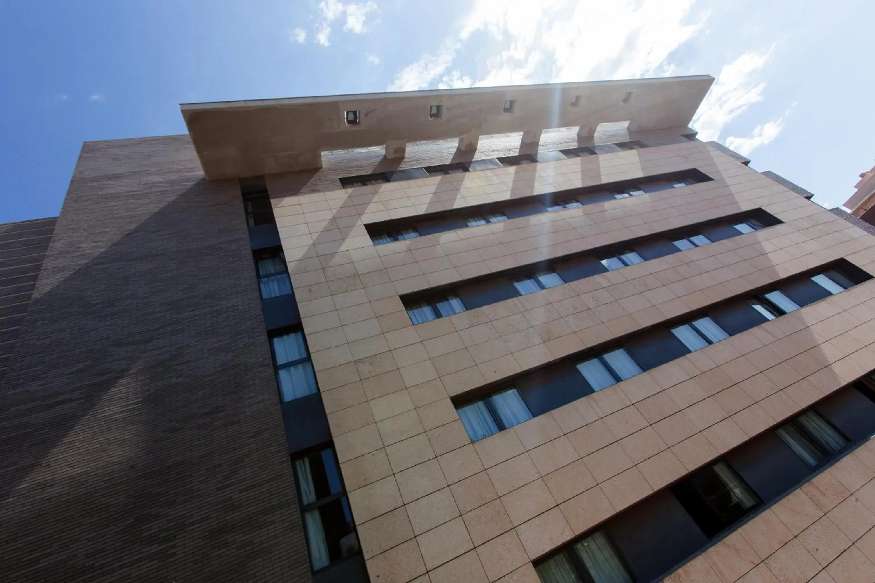 Facade/entrance in Sercotel Gran Fama Facade/entrance in Sercotel Gran Fama