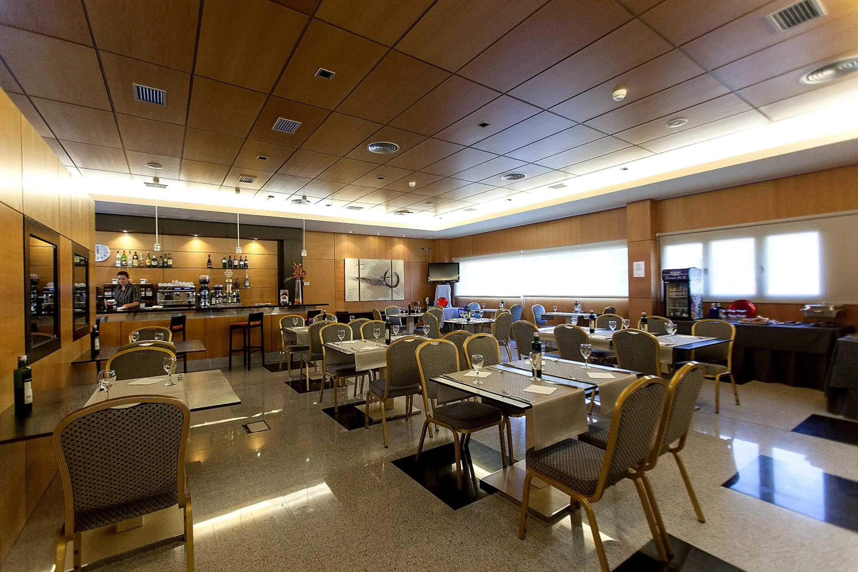 Restaurant/places to eat in Sercotel Gran Fama Restaurant/places to eat in Sercotel Gran Fama