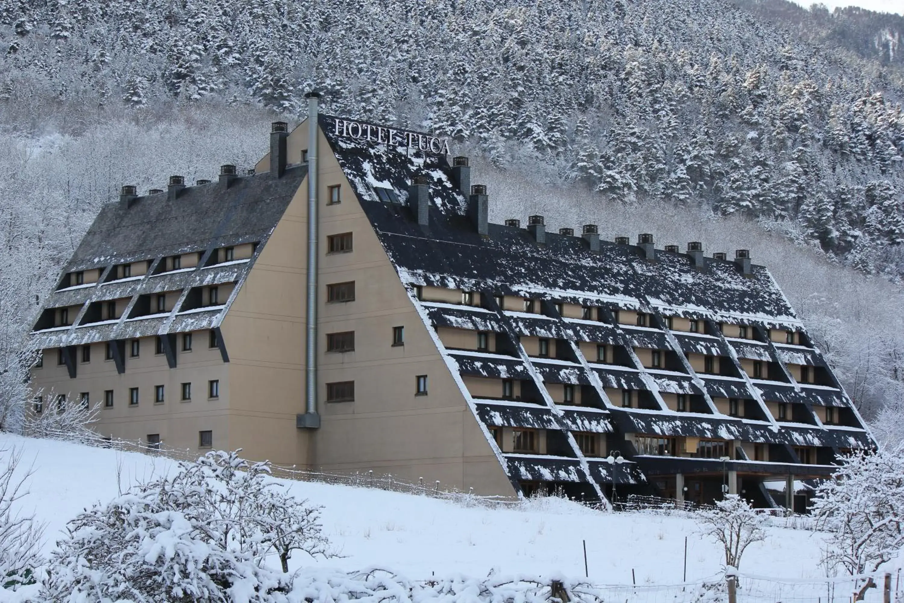 Property building in RVHotels Tuca Property building in RVHotels Tuca