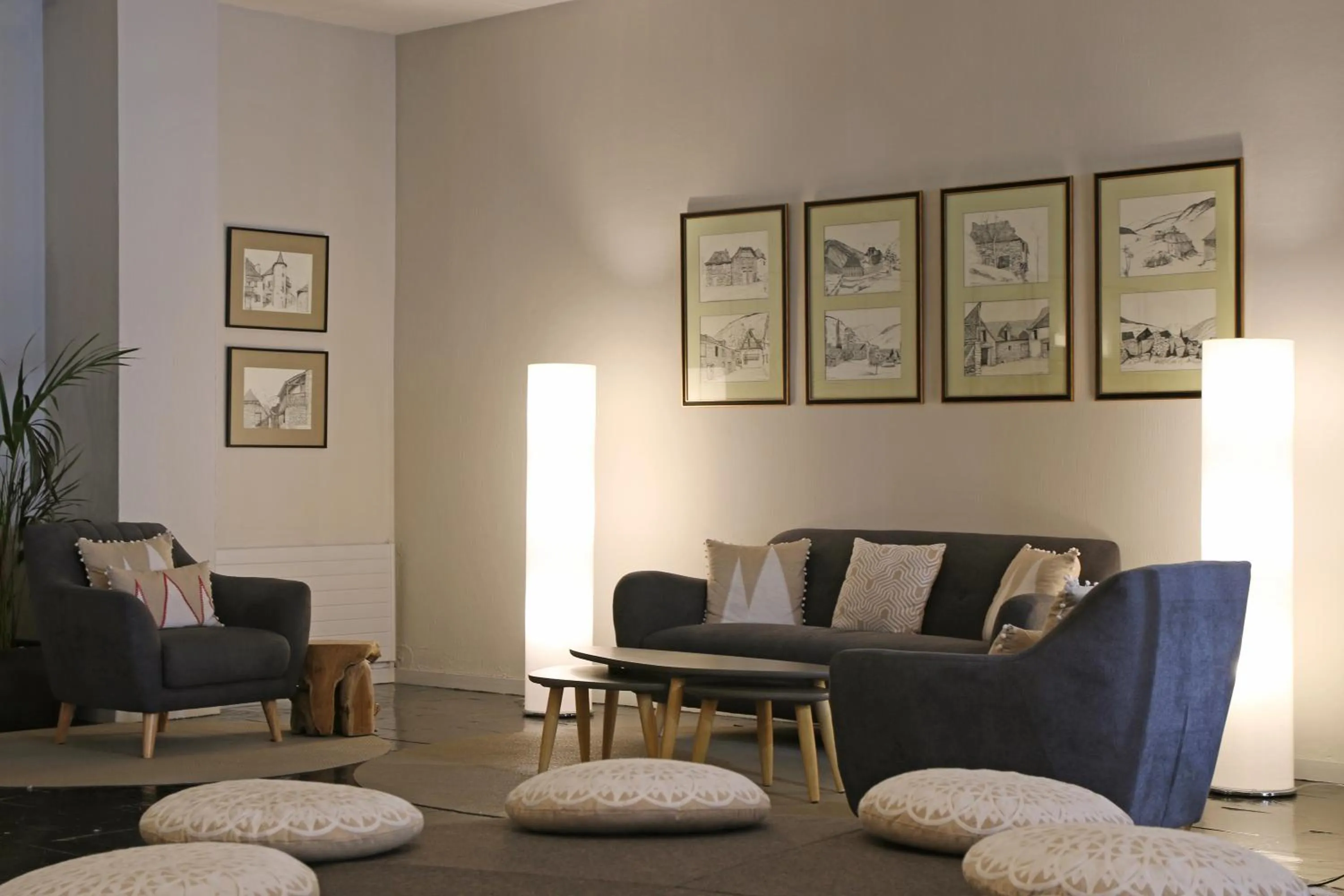 Lobby or reception in RVHotels Tuca