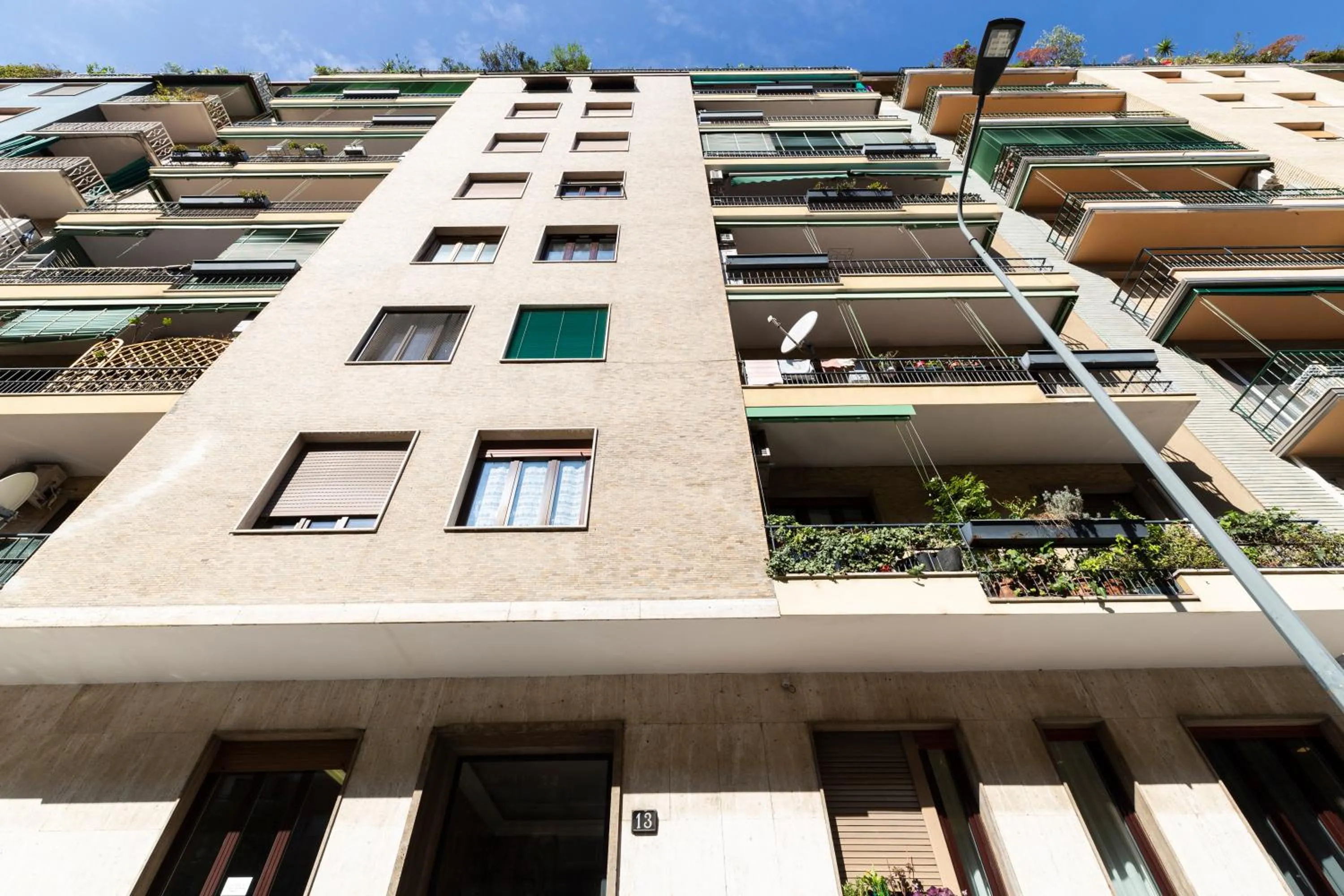 Property building in Biancospini 13 - Flower District