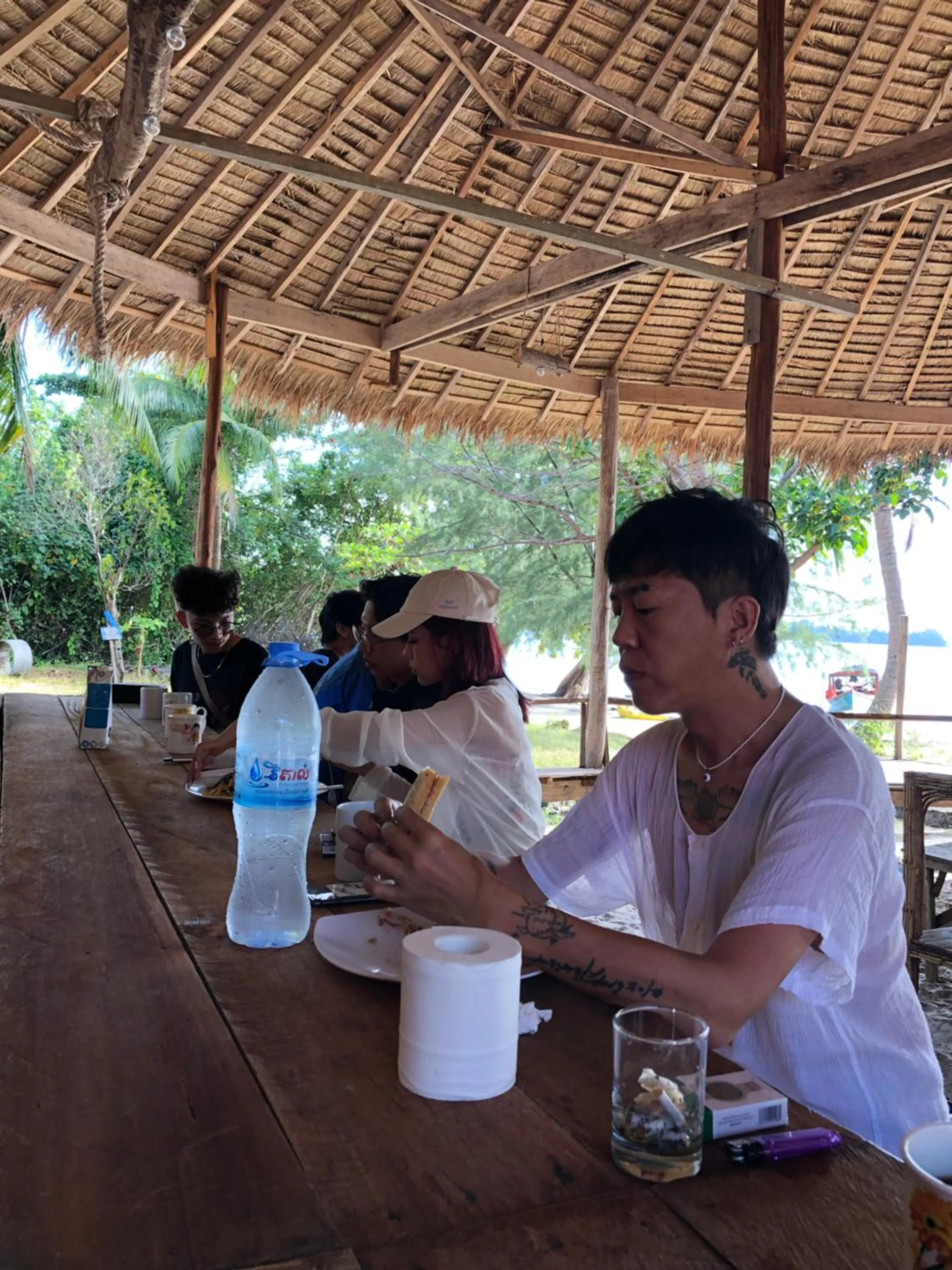 Restaurant/places to eat in The Last Point Koh Takiev