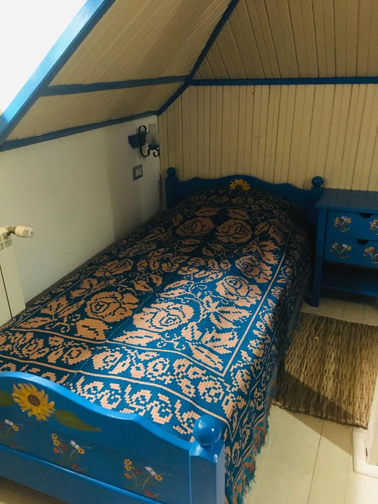 Bed in Pensiunea Ambiance