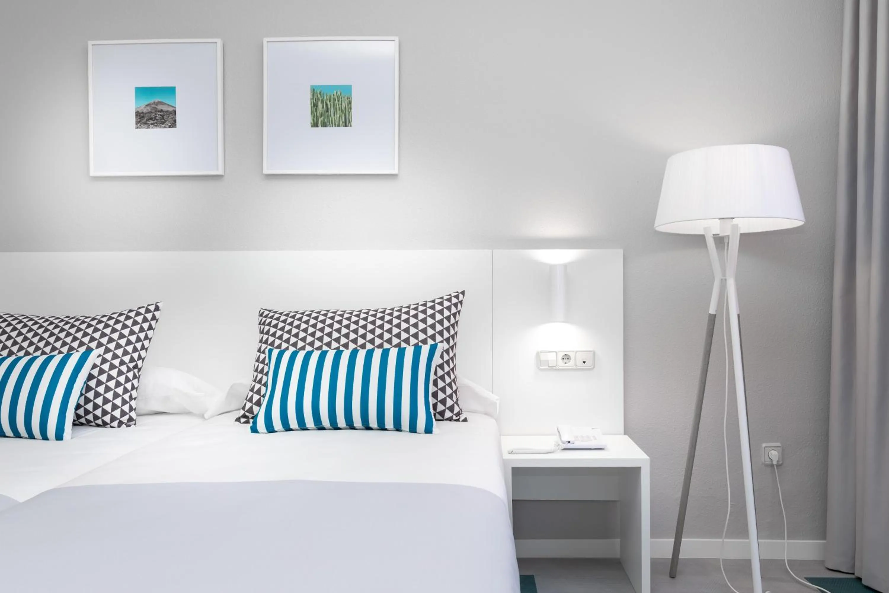 Photo of the whole room, Bed in BLUESEA Interpalace