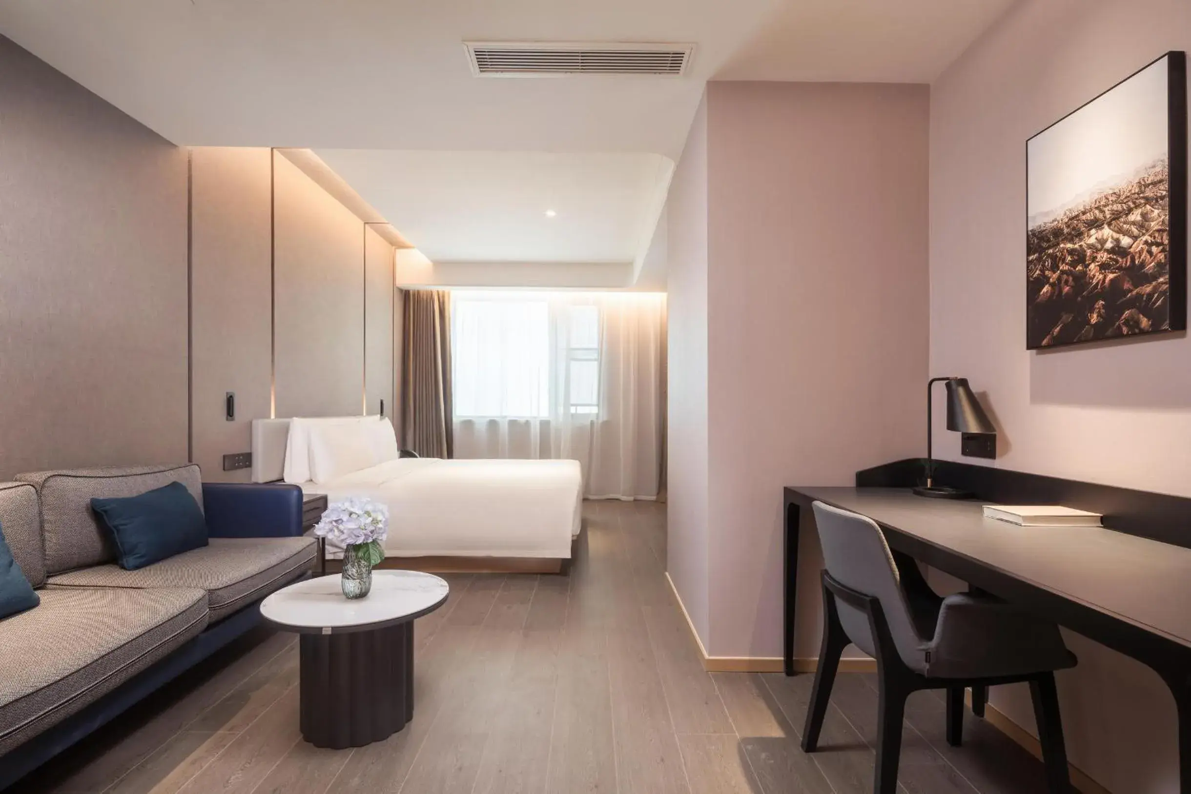 Bed in Atour Hotel Nantong Jinsha Bed in Atour Hotel Nantong Jinsha