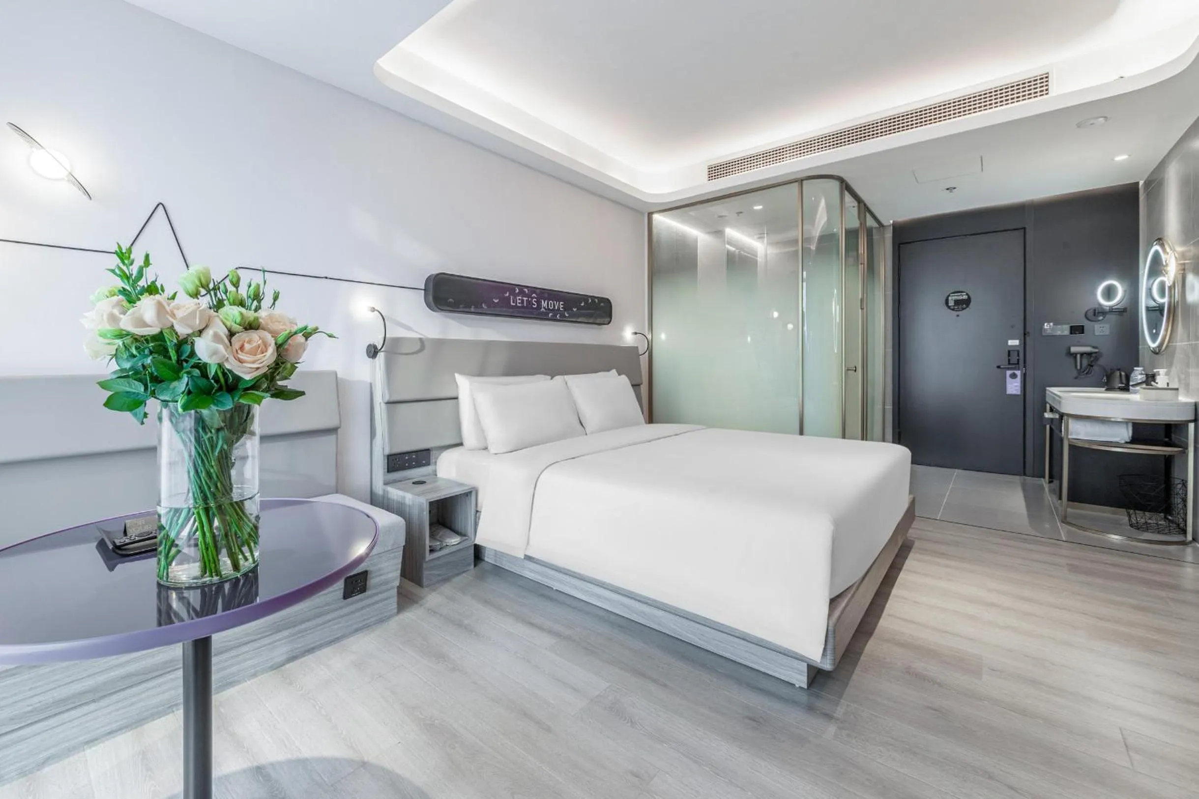 Bed in Atour X Hotel Yangzhou East Station Li Ning Sports Park