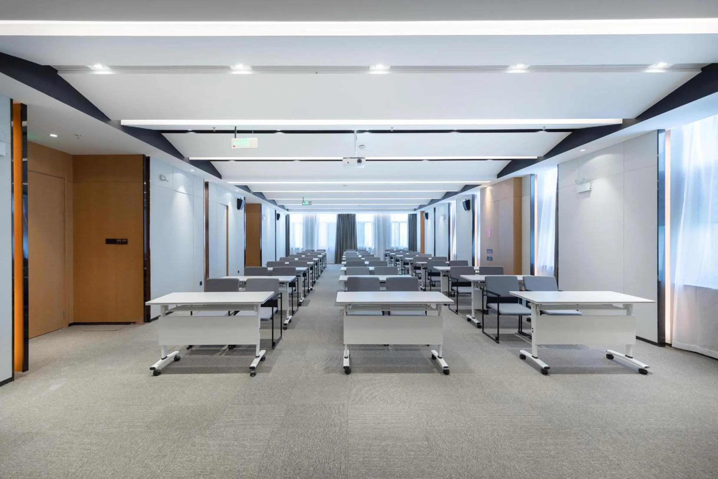 Atour Hotel Anqing Municipal Affairs Center Seventh Street