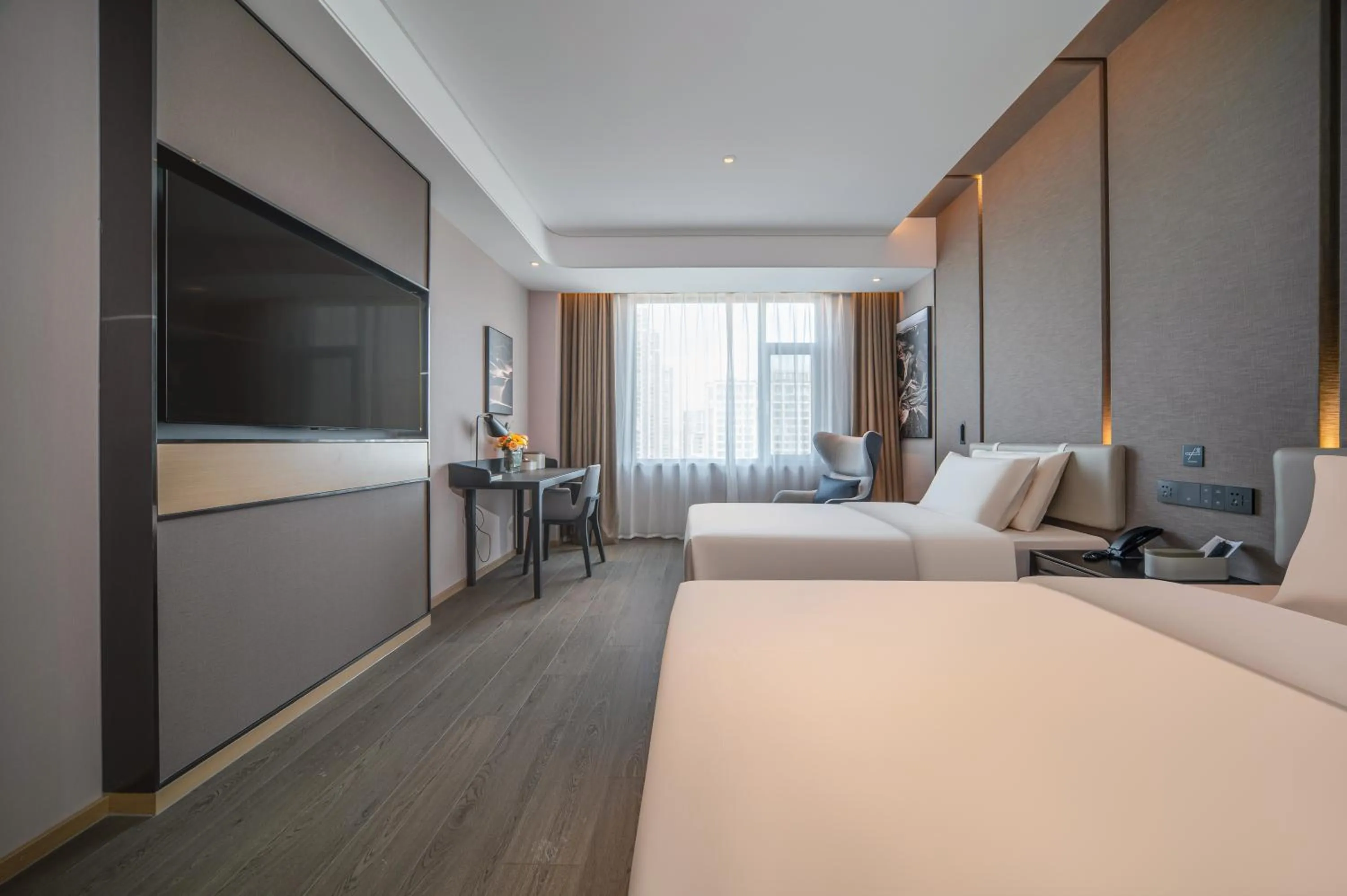 Photo of the whole room, Bed in Atour Hotel Wuxi New District Nanchan Temple Scenic Area