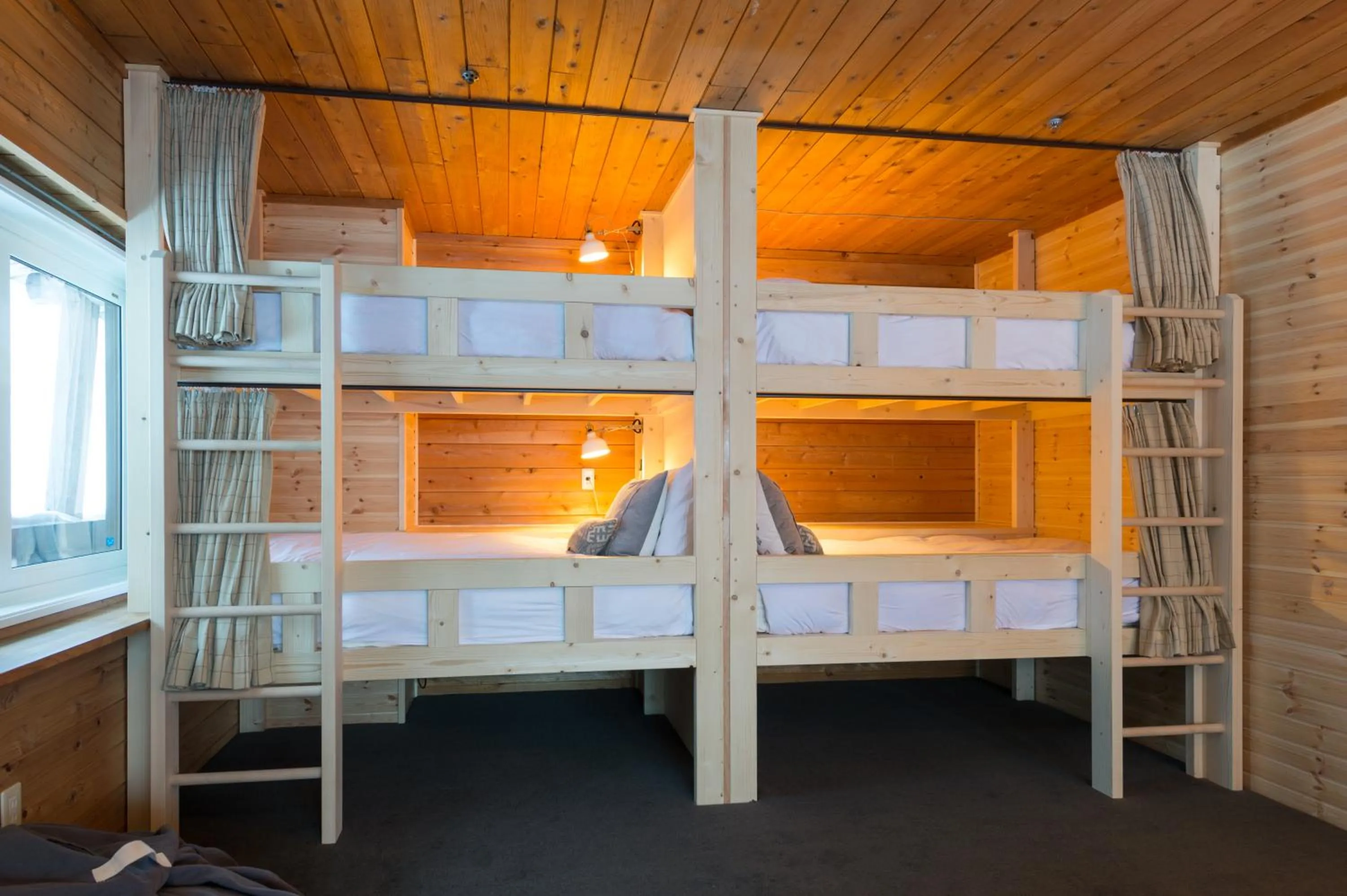 bunk bed, Bed in Moiwa Lodge