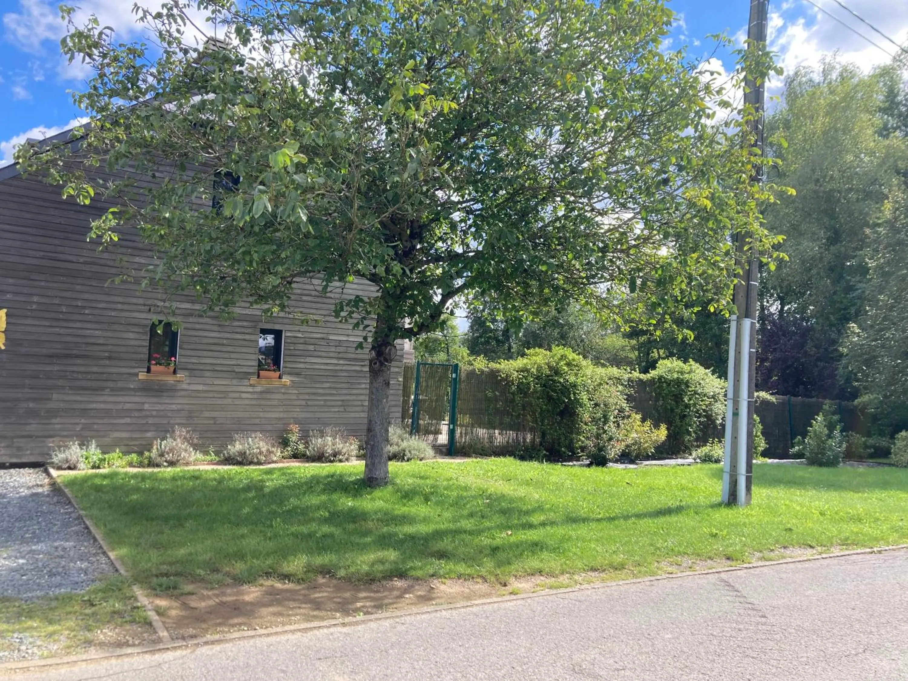 Property building in Le Papillon d'Or