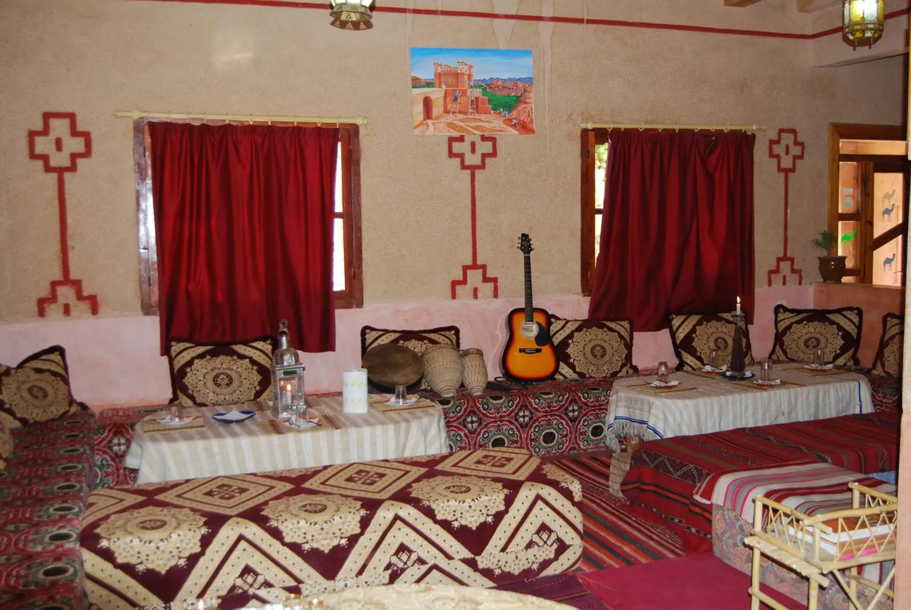 Triple Room with Private Bathroom - single occupancy in Hotel Cascades Dades Triple Room with Private Bathroom - single occupancy in Hotel Cascades Dades