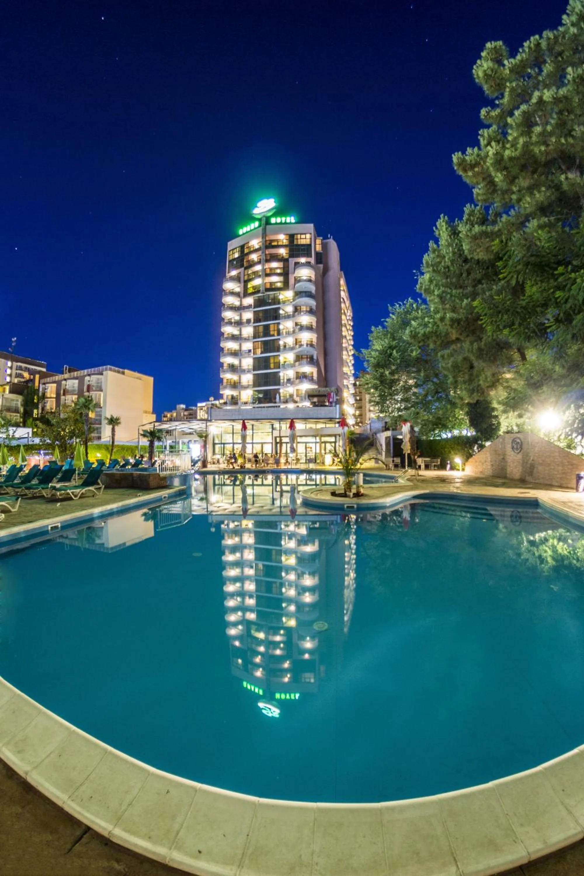 Swimming pool in Grand Hotel Sunny Beach - All Inclusive