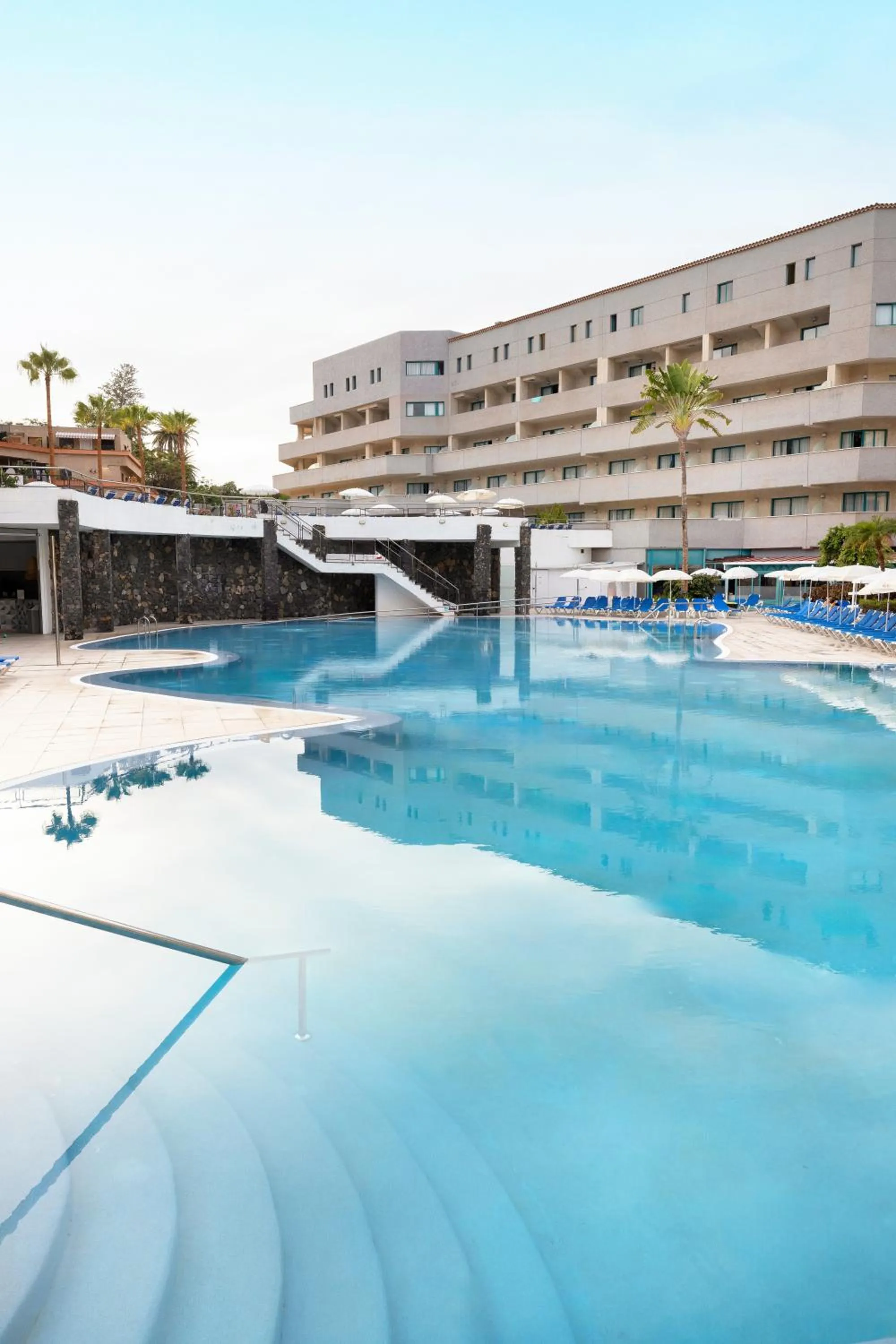 Property building in Alua Tenerife
