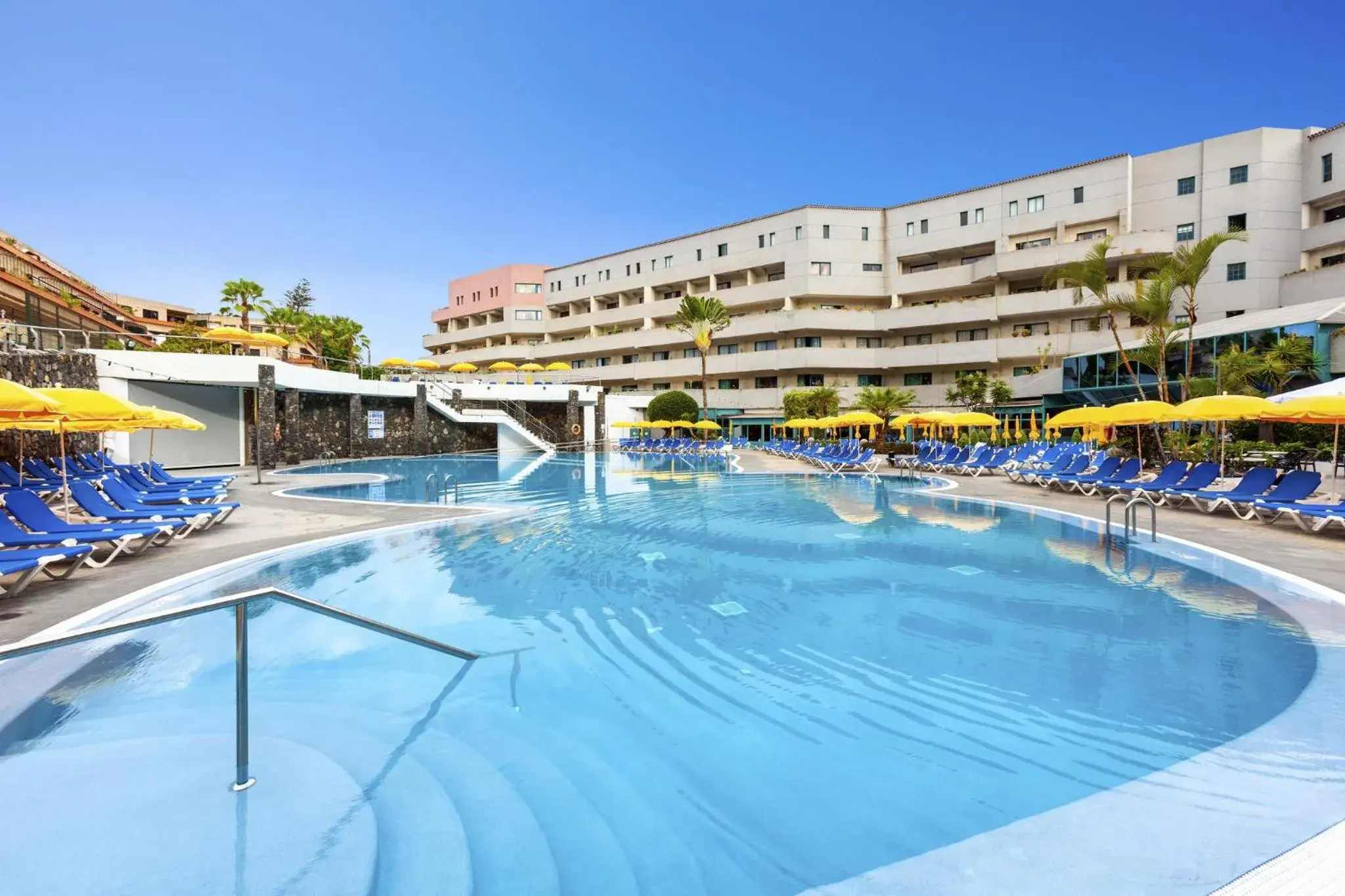 Property building in Alua Tenerife Property building in Alua Tenerife