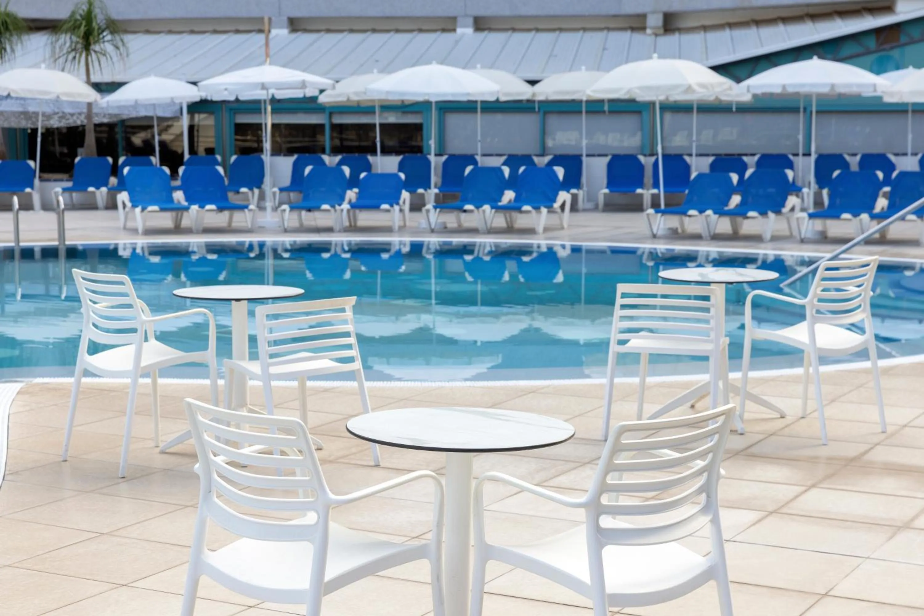 Swimming pool in Alua Tenerife