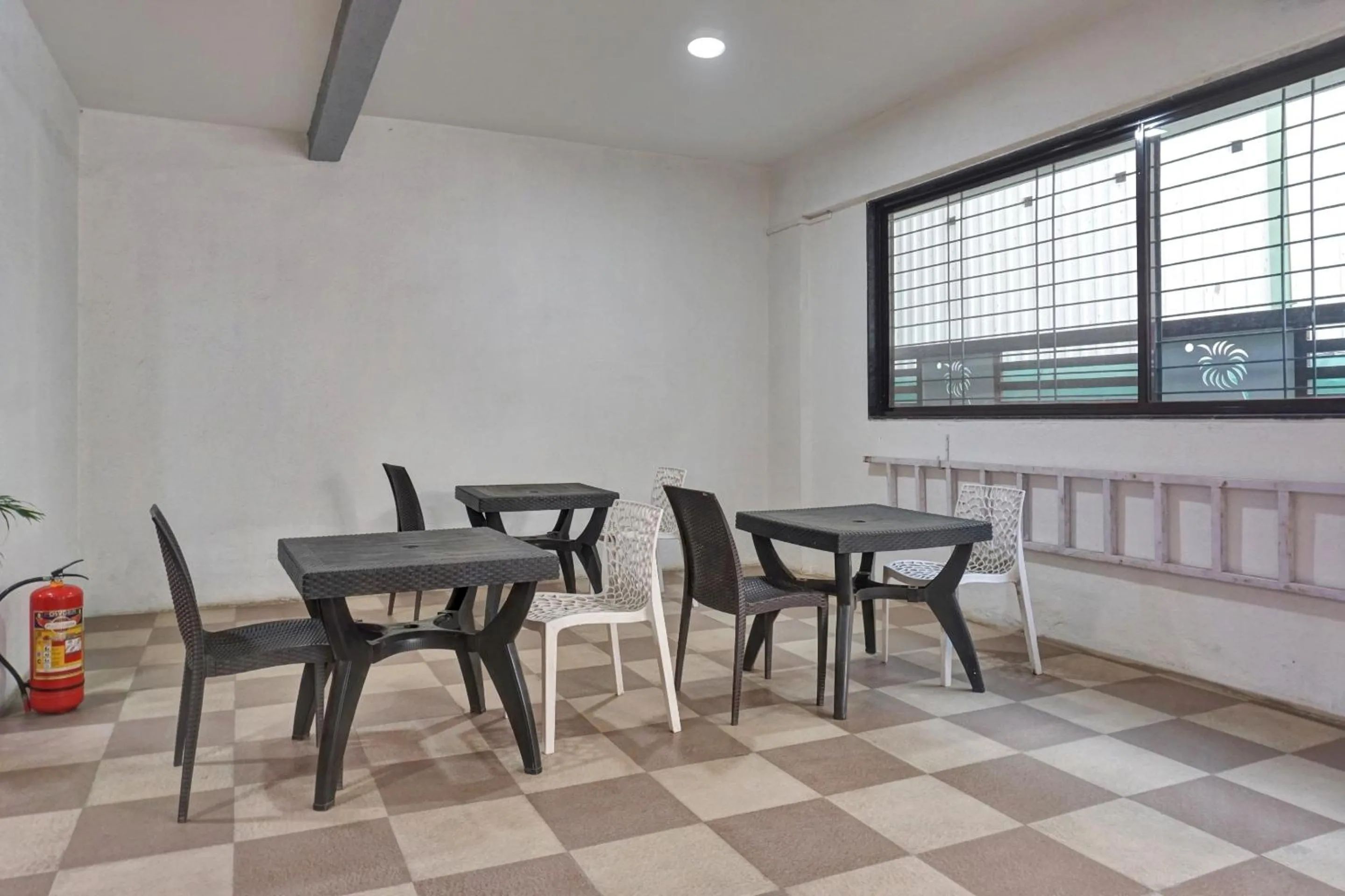 Other in Super Collection O Eon Inn Near Pune Airport