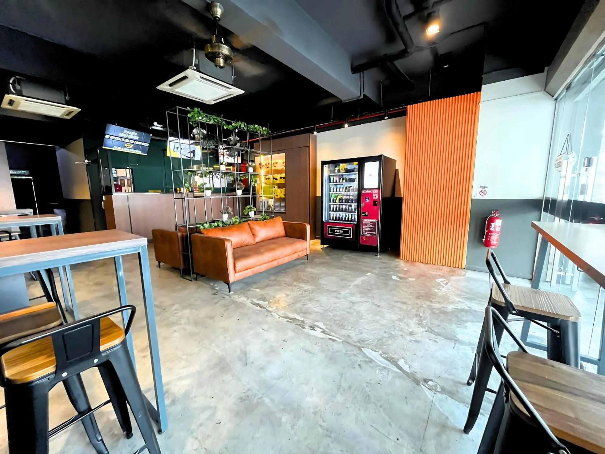 Lobby or reception in Smile Hotel Seri Kembangan