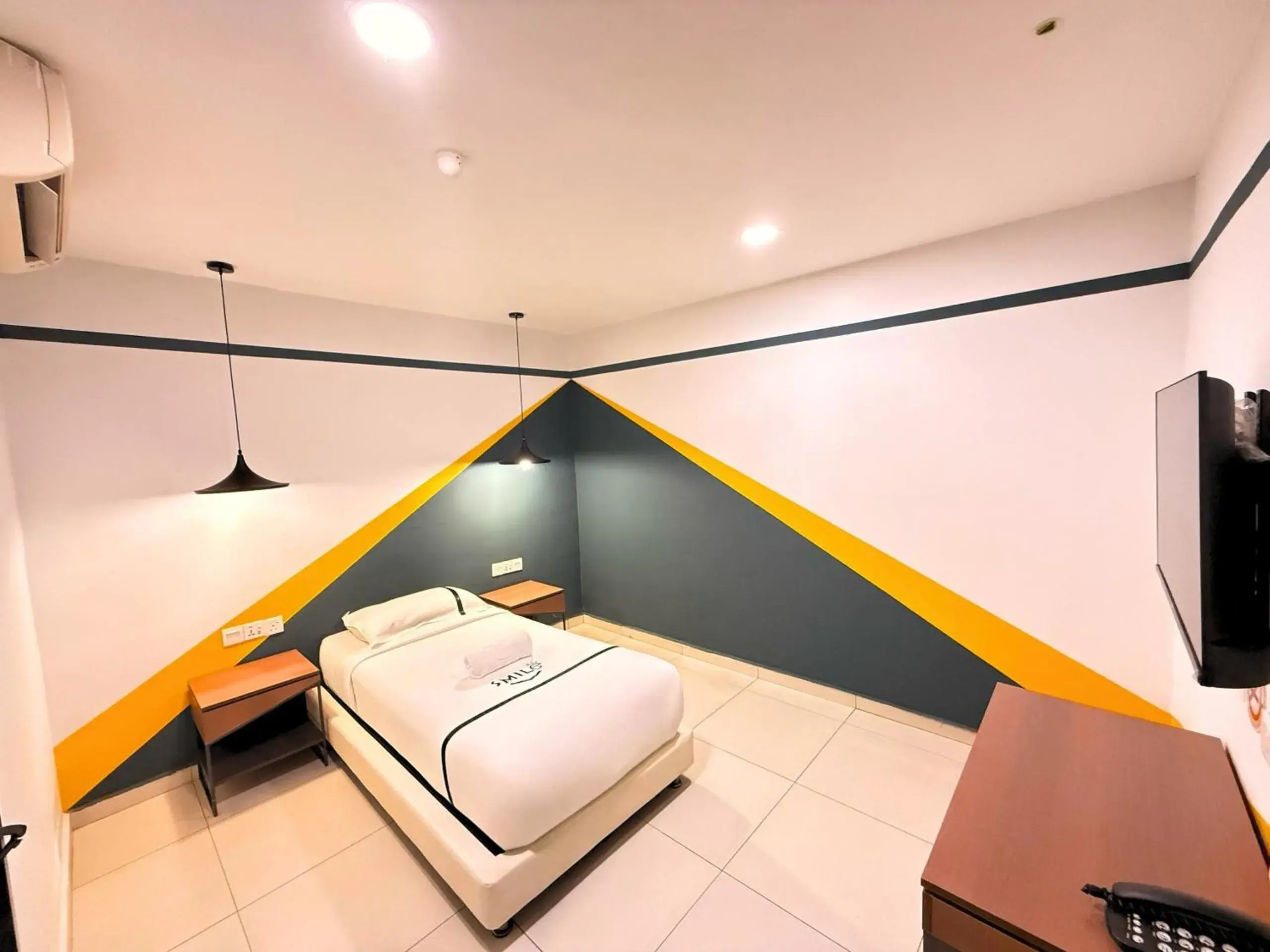 Single Room - single occupancy in Smile Hotel Seri Kembangan Single Room - single occupancy in Smile Hotel Seri Kembangan