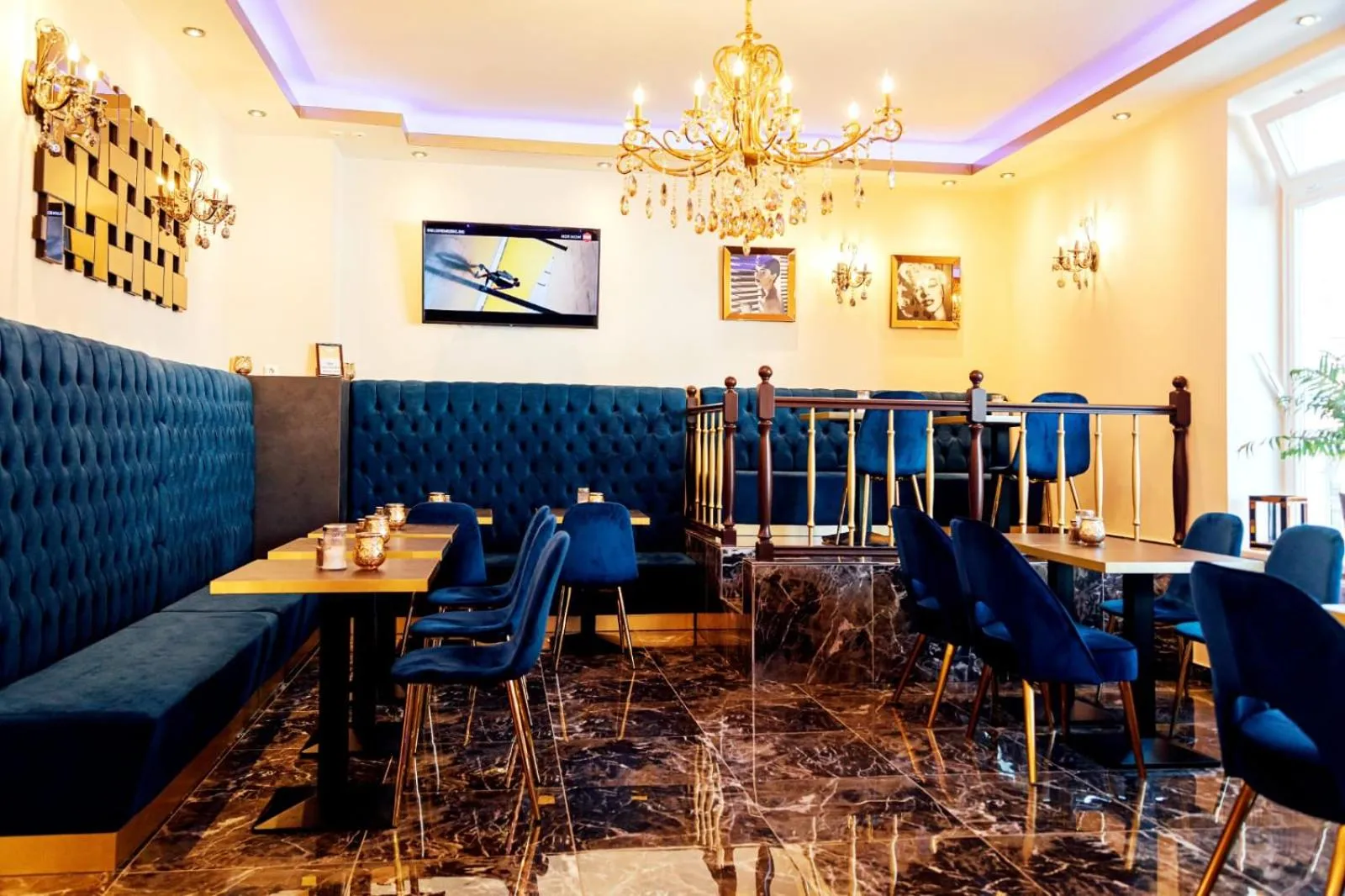 Seating area in Hotel Hamburger Perle