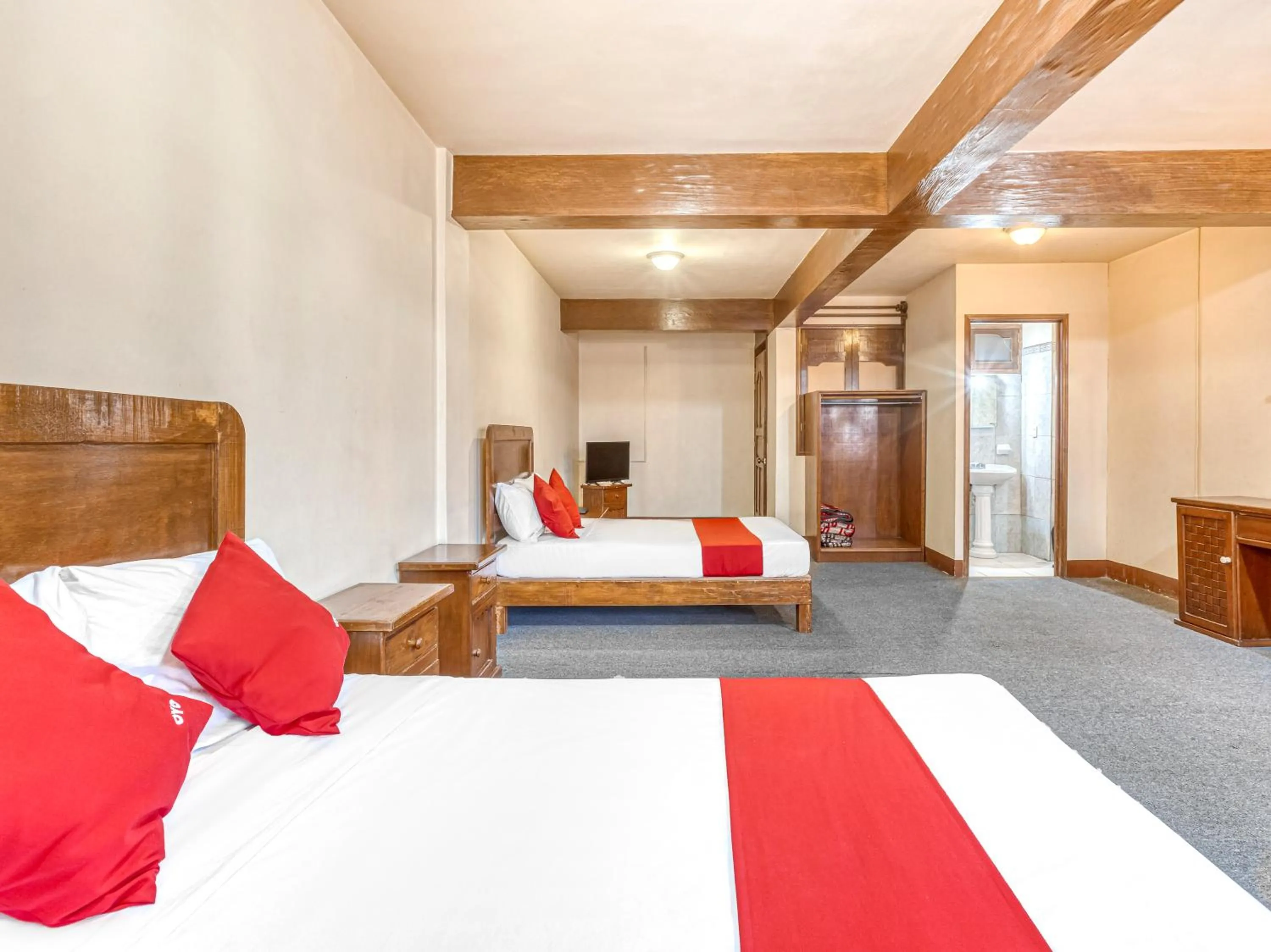 Bedroom, Bed in Hotel Esperanza, Oaxaca Centro