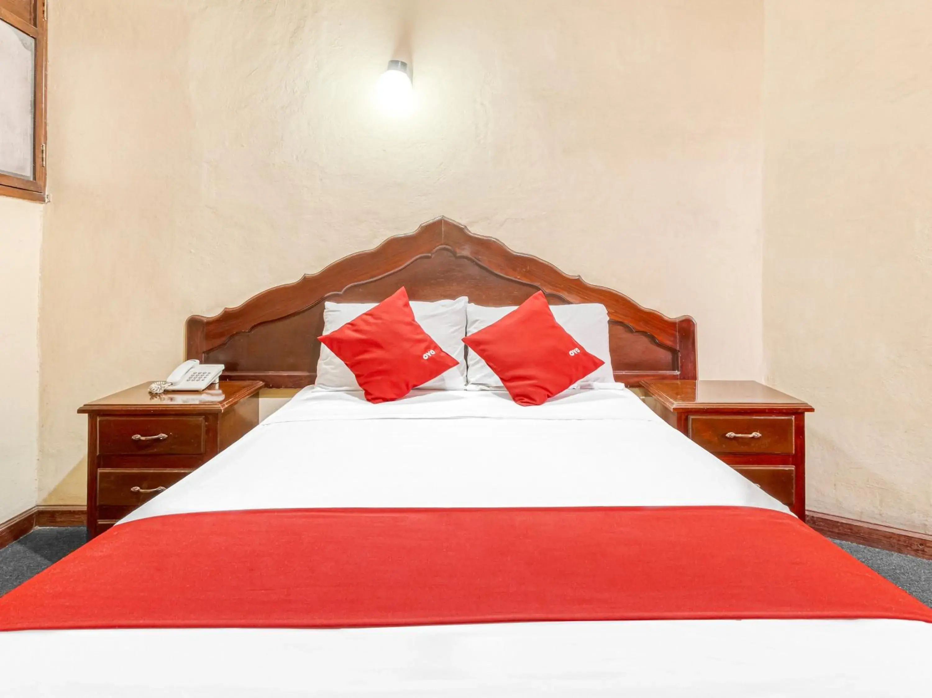 Bedroom, Bed in Hotel Esperanza, Oaxaca Centro Bedroom, Bed in Hotel Esperanza, Oaxaca Centro