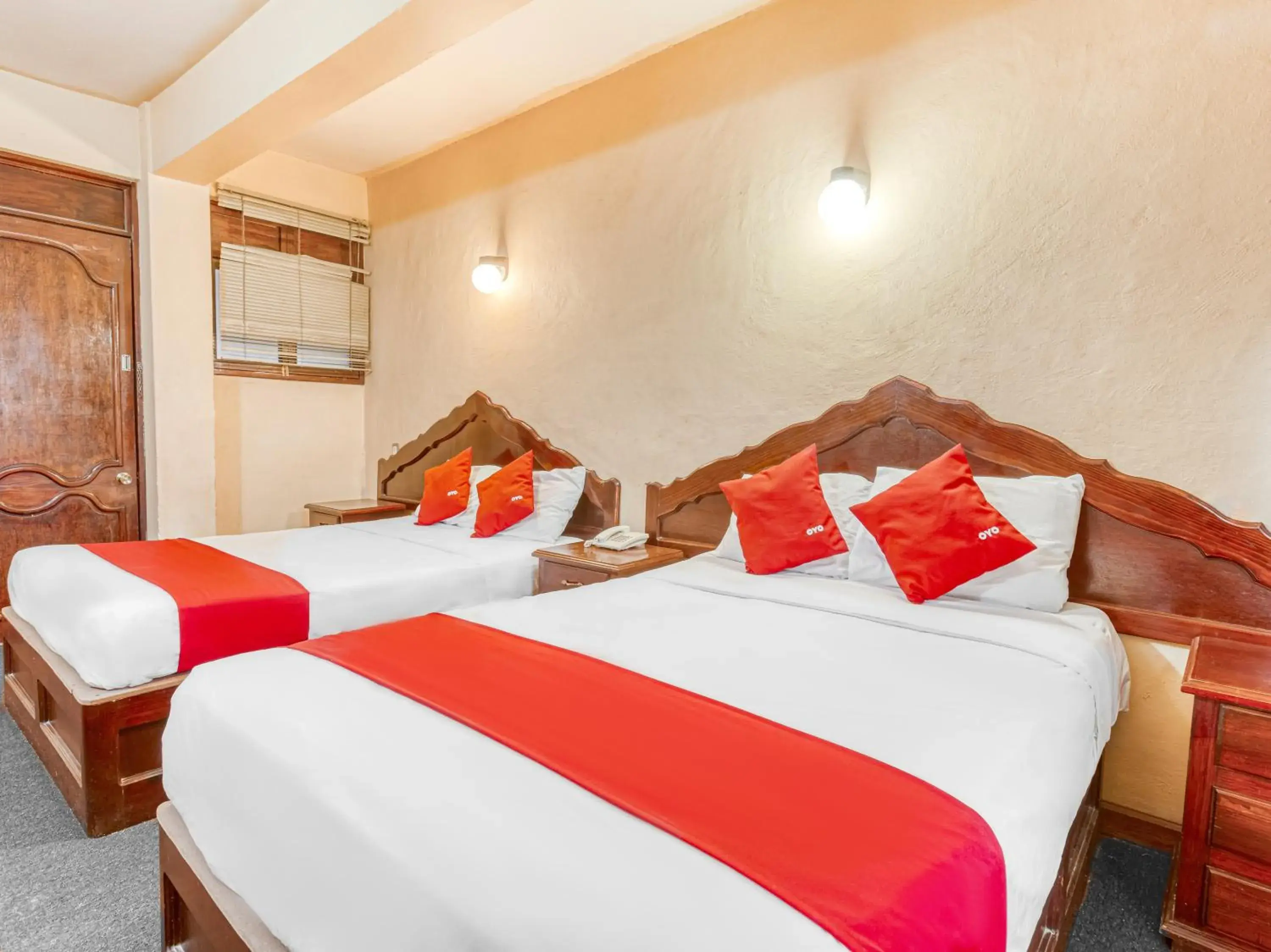 Bedroom, Bed in Hotel Esperanza, Oaxaca Centro Bedroom, Bed in Hotel Esperanza, Oaxaca Centro