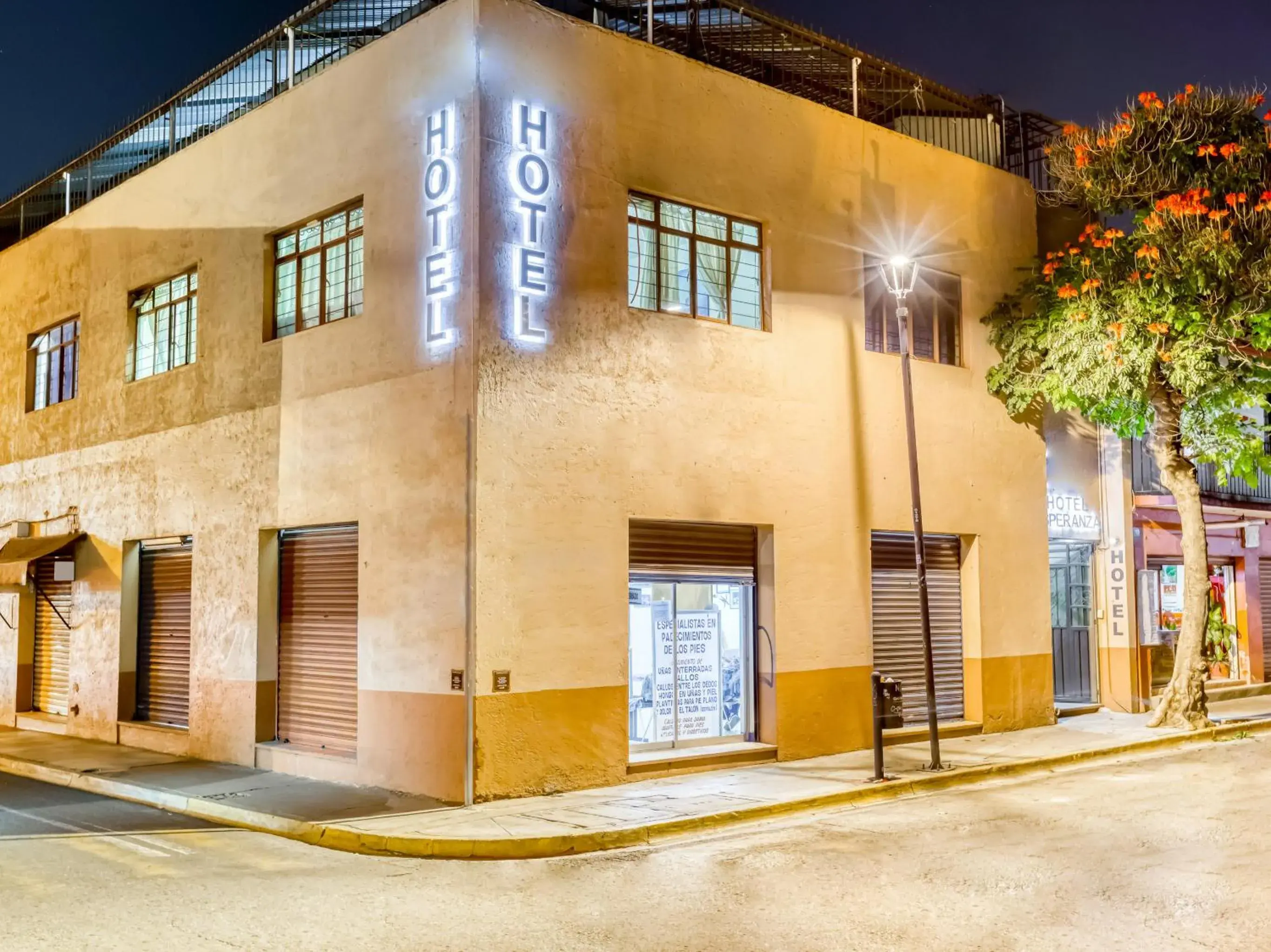 Property building in Hotel Esperanza, Oaxaca Centro Property building in Hotel Esperanza, Oaxaca Centro