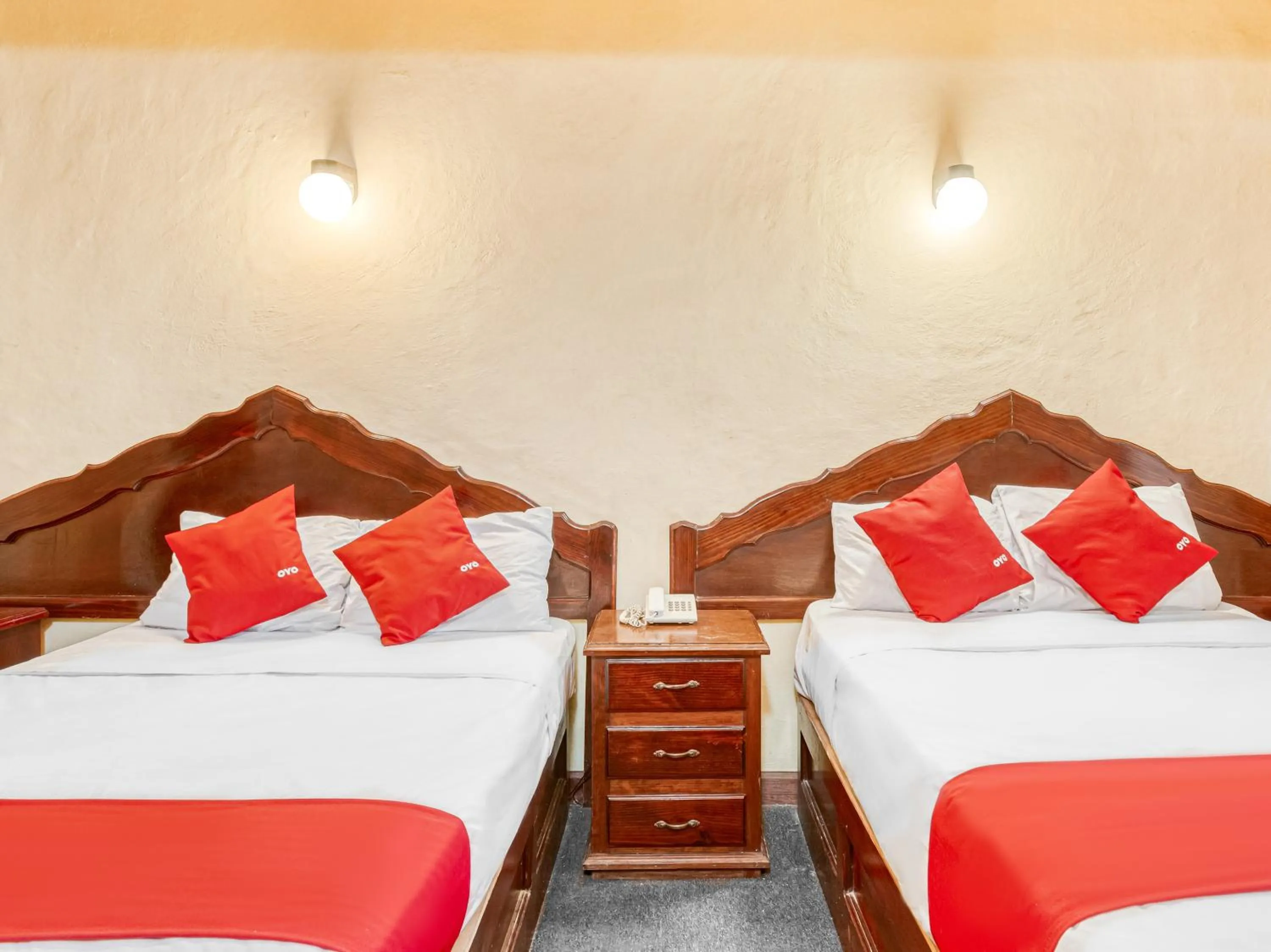 Bedroom, Bed in Hotel Esperanza, Oaxaca Centro