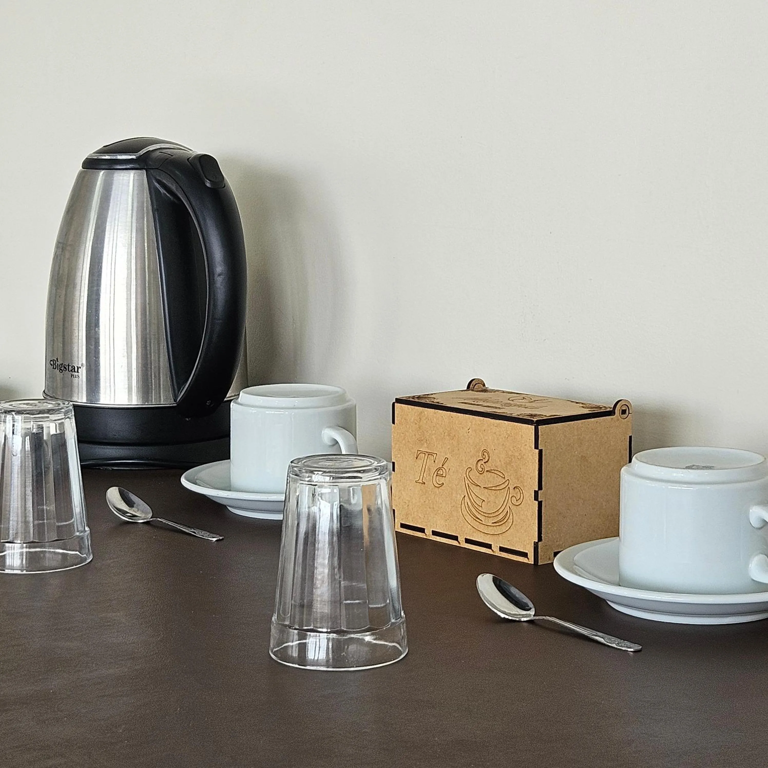 Coffee/tea facilities in Mensú Grand Hotel