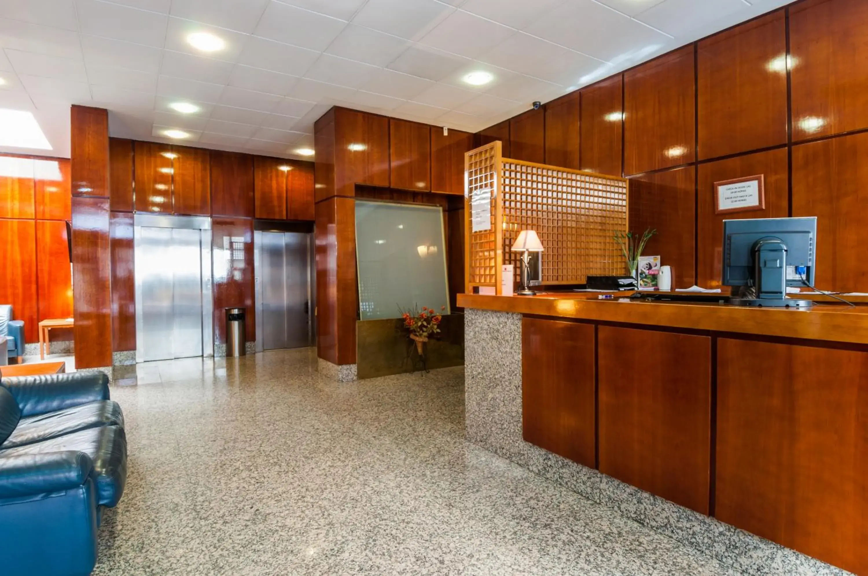 Lobby or reception in Hotel Villa De Pinto Lobby or reception in Hotel Villa De Pinto