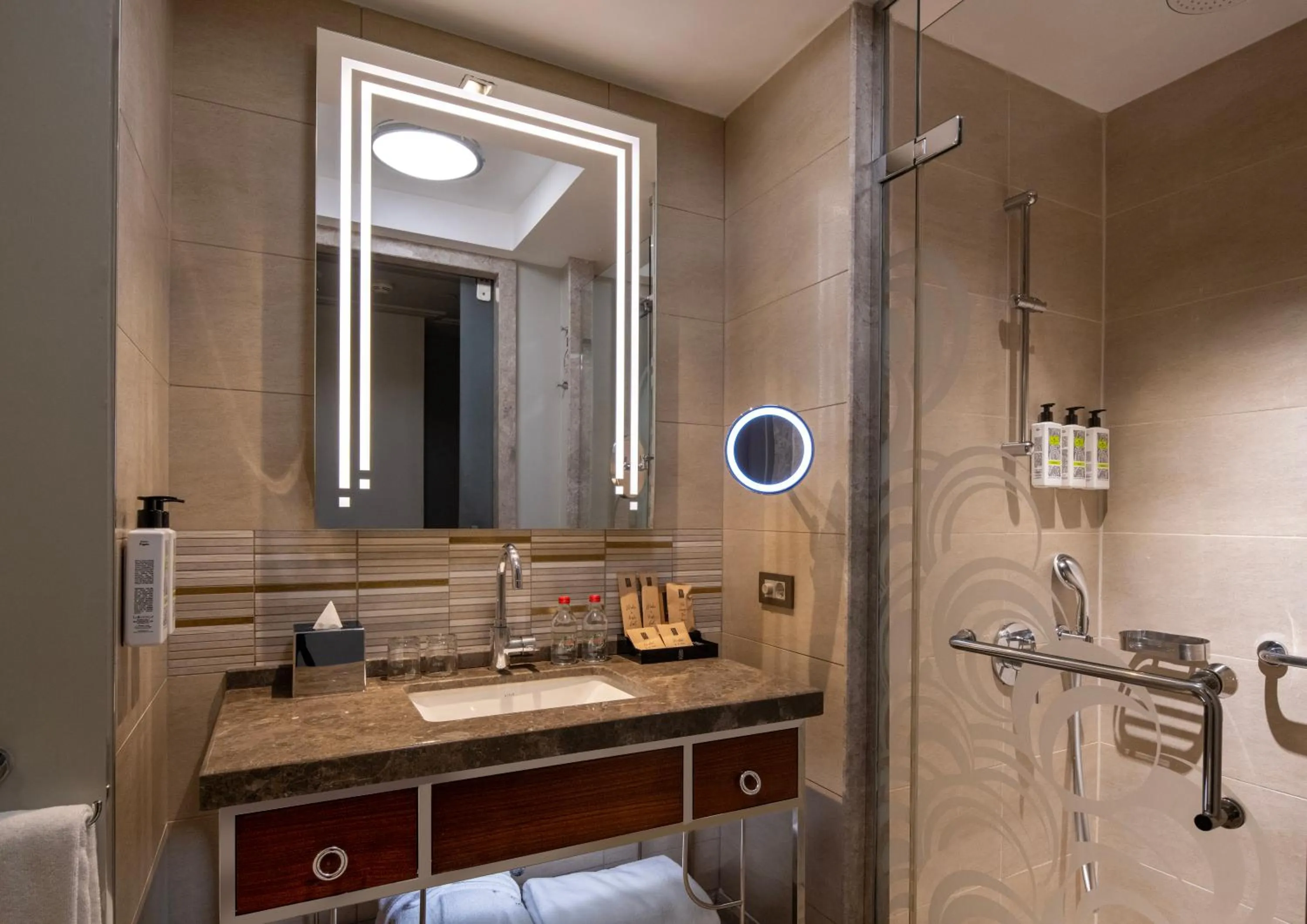 Bathroom in The Artisan Hotel Istanbul - MGallery Collection